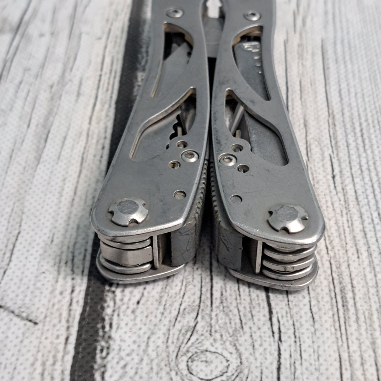 Winchester Winframe Multi-Tool Knife