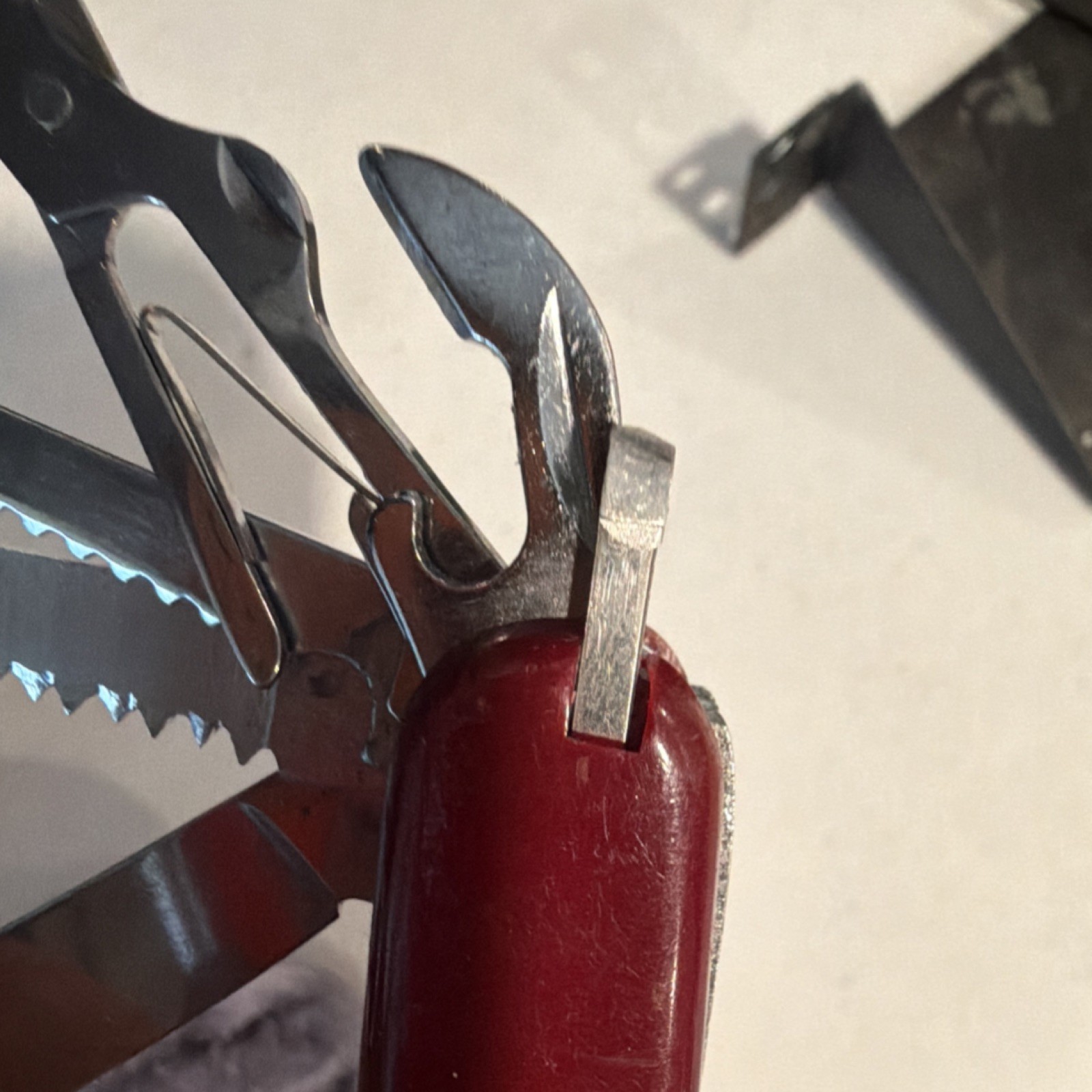 Red 12-Tool Multi-Tool Pocket Knife w/ Scissors Saw Corkscrew Bottle Opener