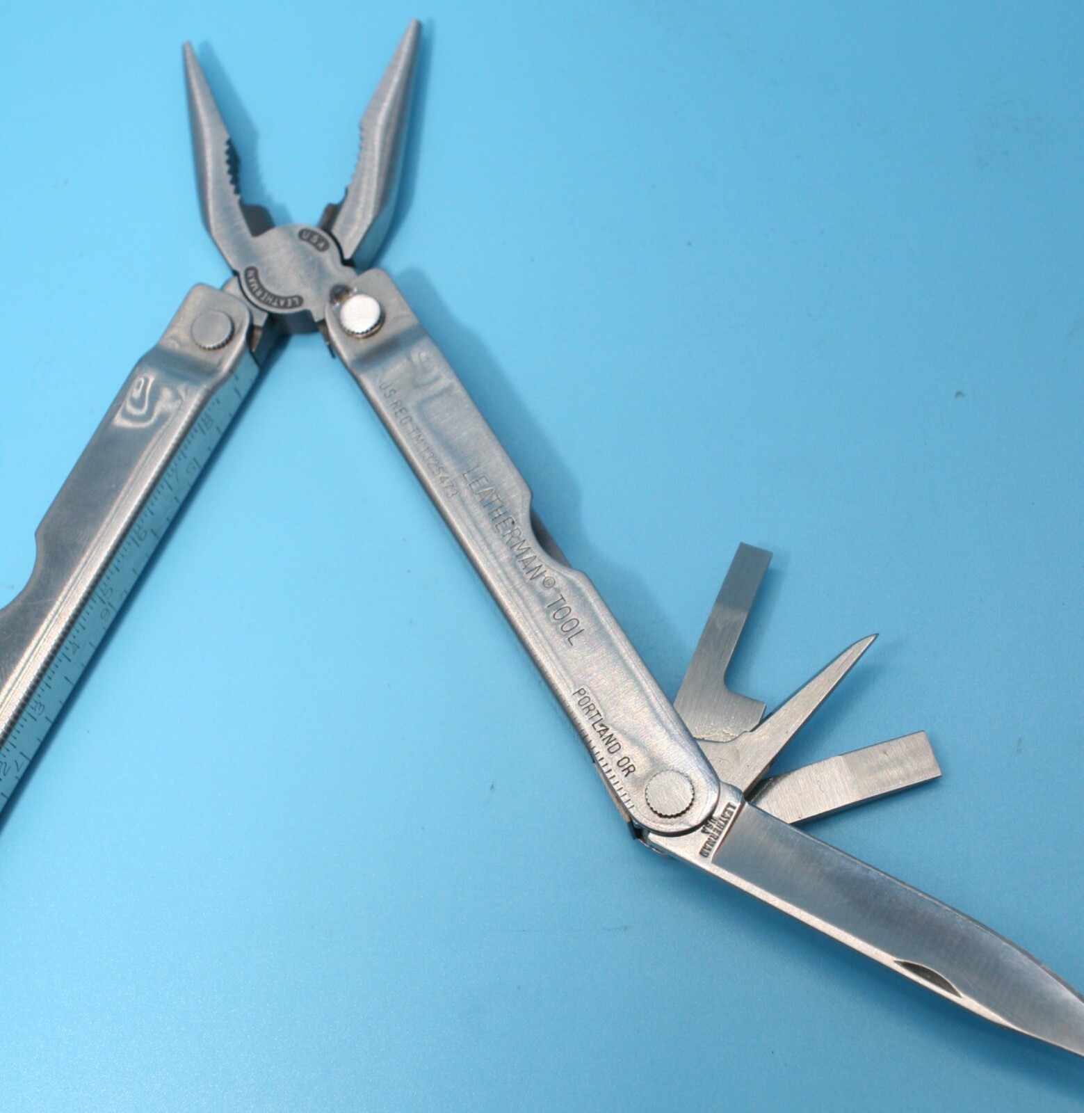 Vintage Leatherman Multi Tool Portland OR Leather Sheath USA Made 1325473 MINT!