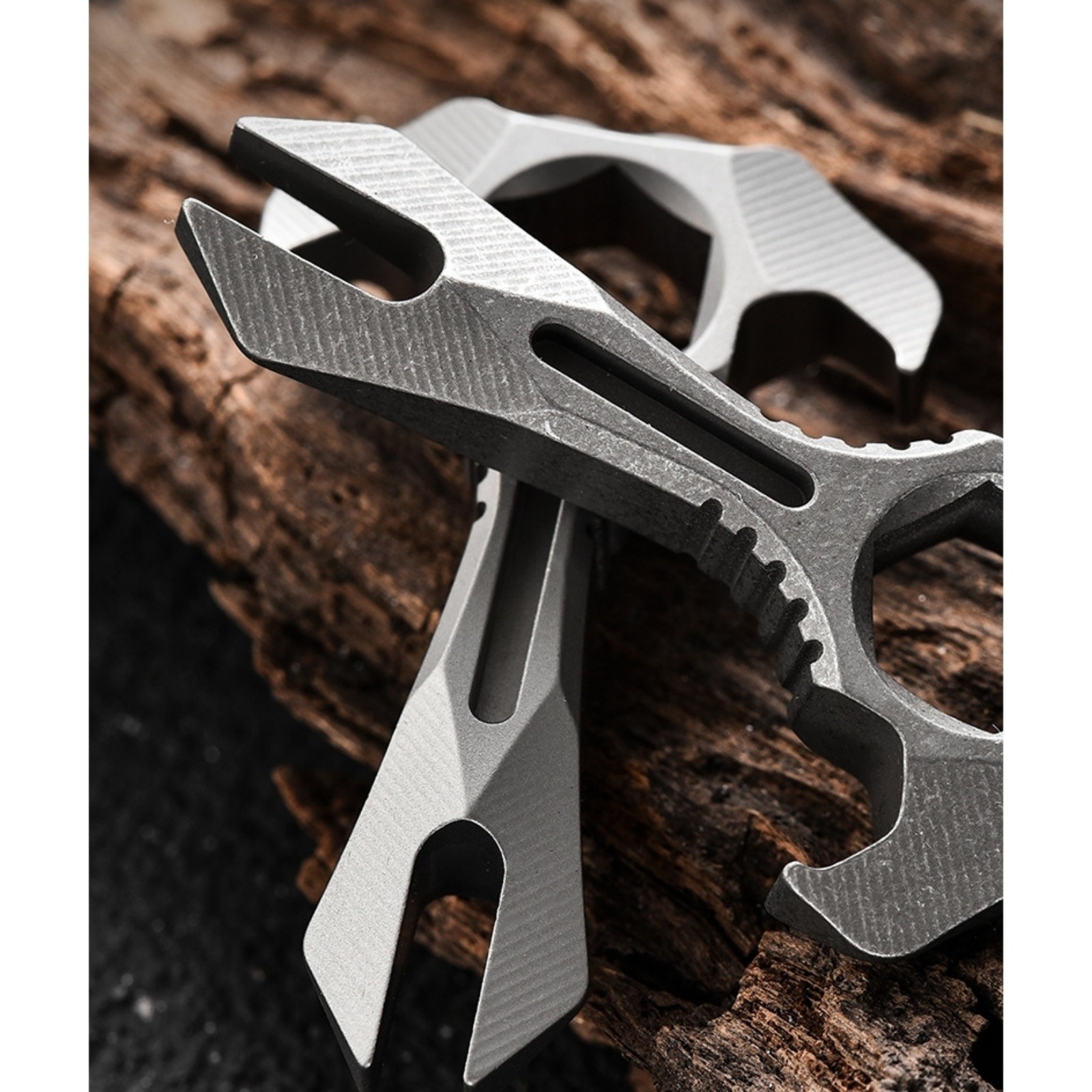 Titanium Alloy EDC Multi Tool Finger Grip Outdoor Survival Pry Bar Bottle Opener
