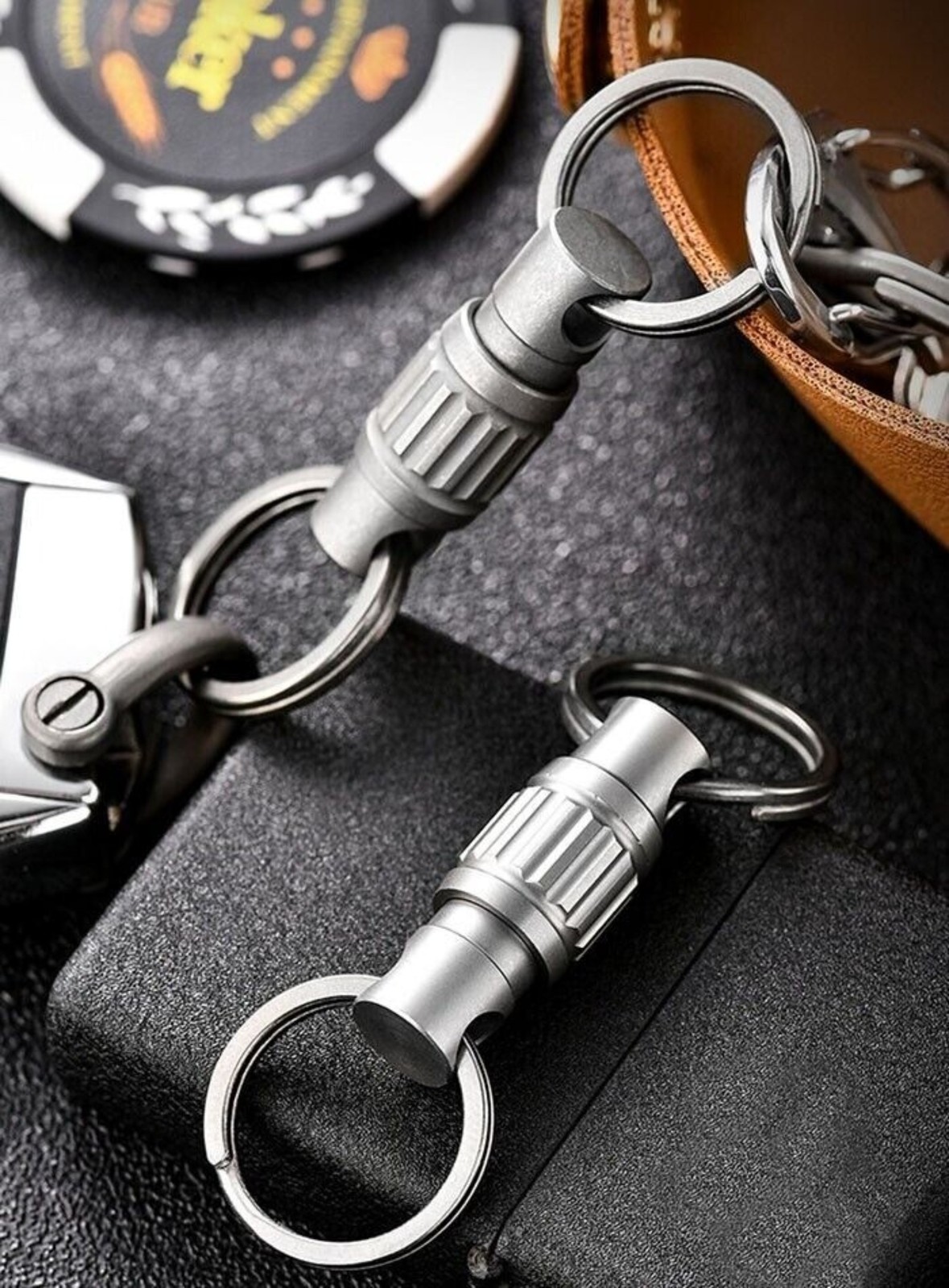 Titanium Quick Release Swivel Keychain EDC Car Key Holder with Double Key Rings
