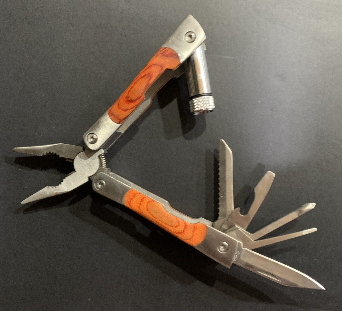 Eddie Bauer Yaskawa 4” MUlTI-TOOL LED Light W/1 Sheath Lot Of 3 NEW