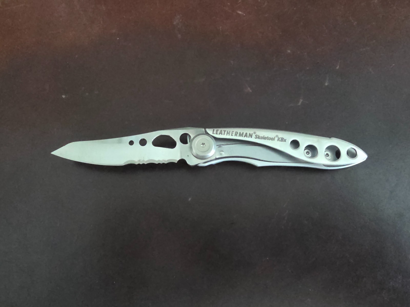 Leatherman Skeletool KBX Pocketknife Great Condition! 069d