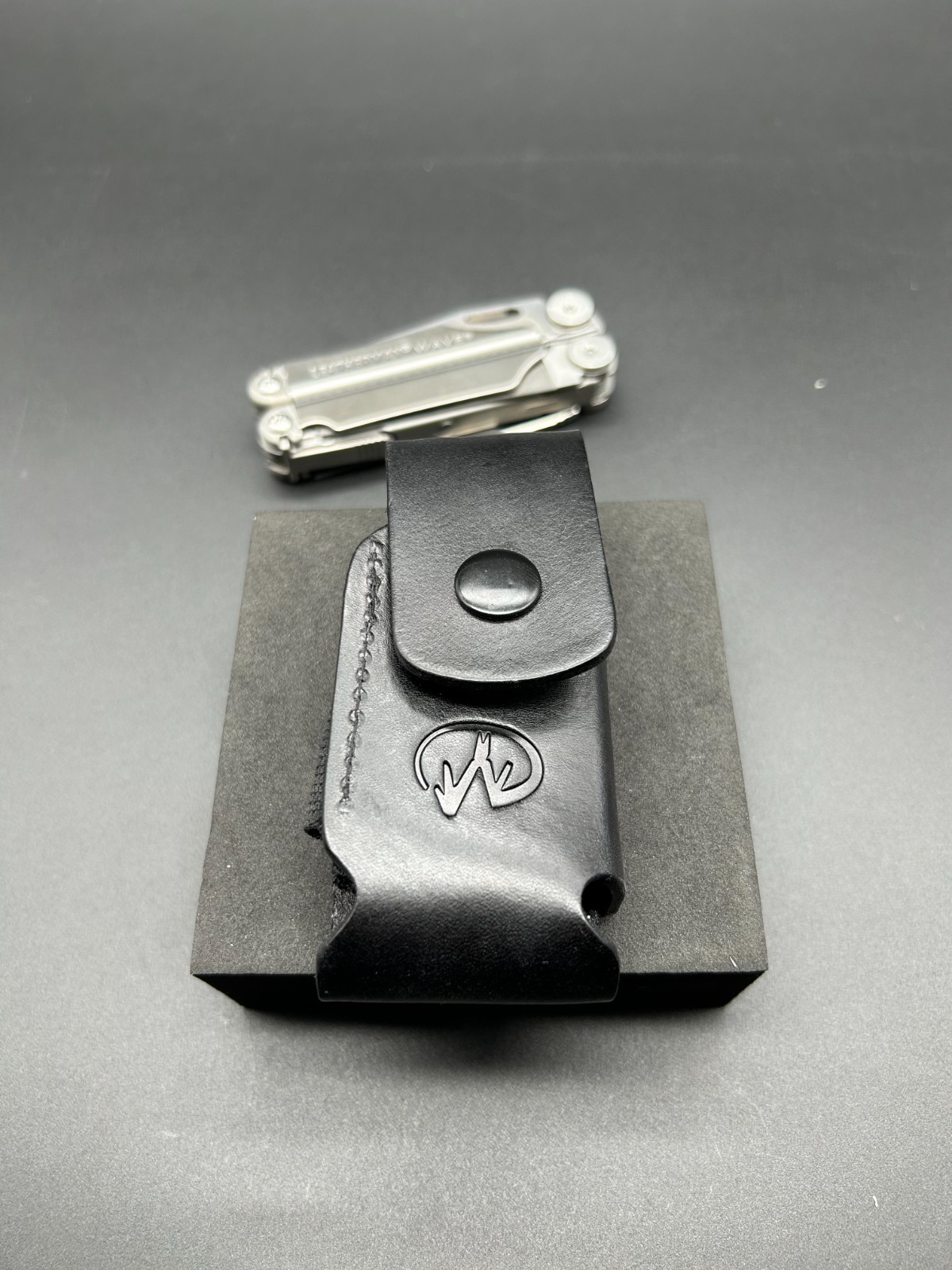 [USA Stock] Leather Sheath for Leatherman Wave – Medium, Genuine Leather