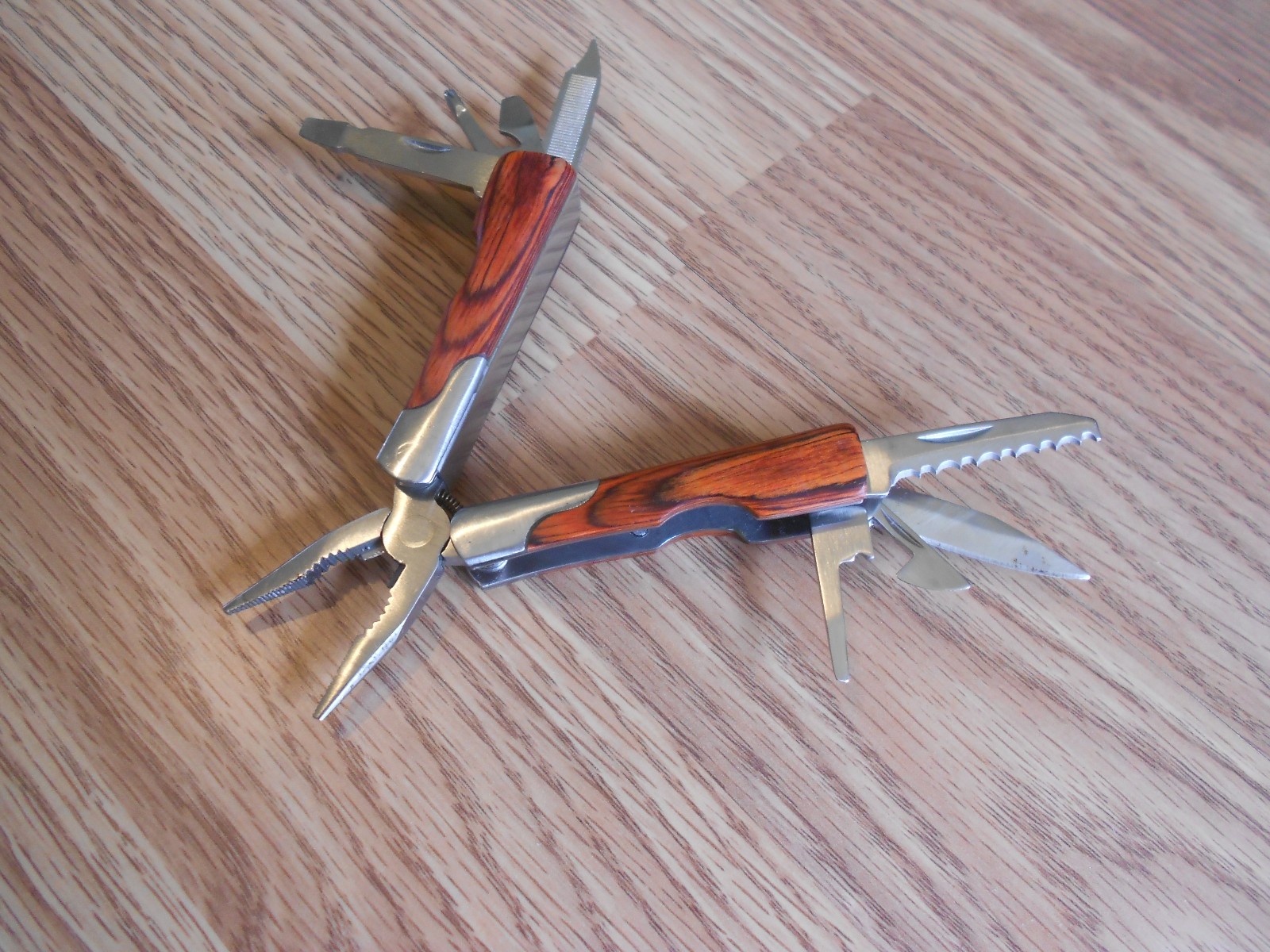 Sheffield 9 In 1 Wood Grain Handle Multi Tool Knife Made By Sheffield 9 In 1