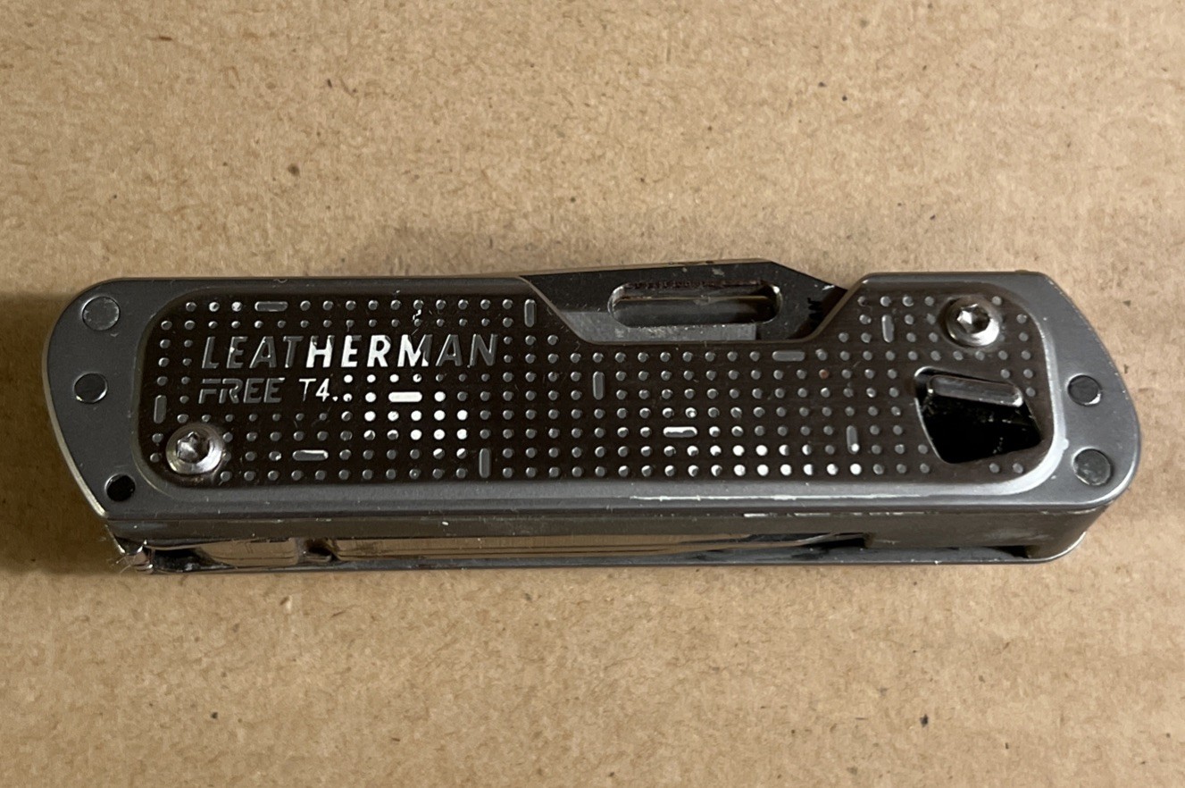 Leatherman Free T4 Stainless Discontinued