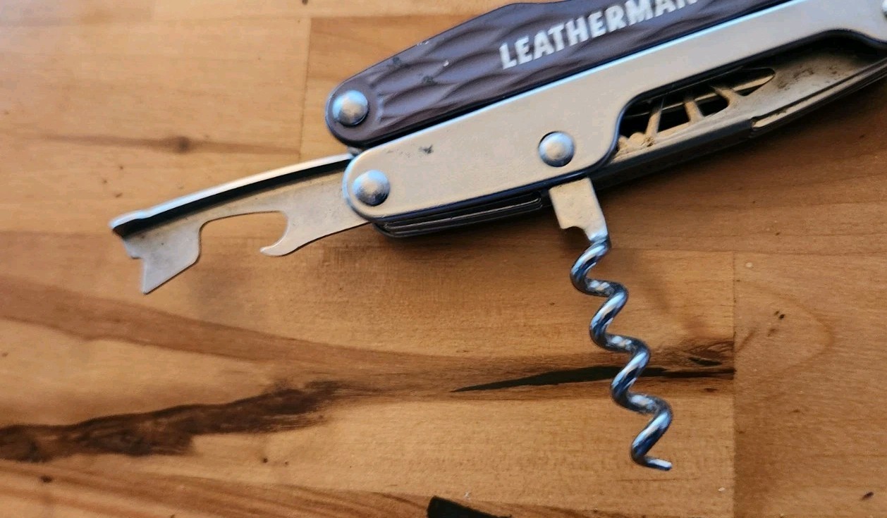 Leatherman Juice C2 Multi-Tool, Knife, Granite Gray, Retired – Excellent B93