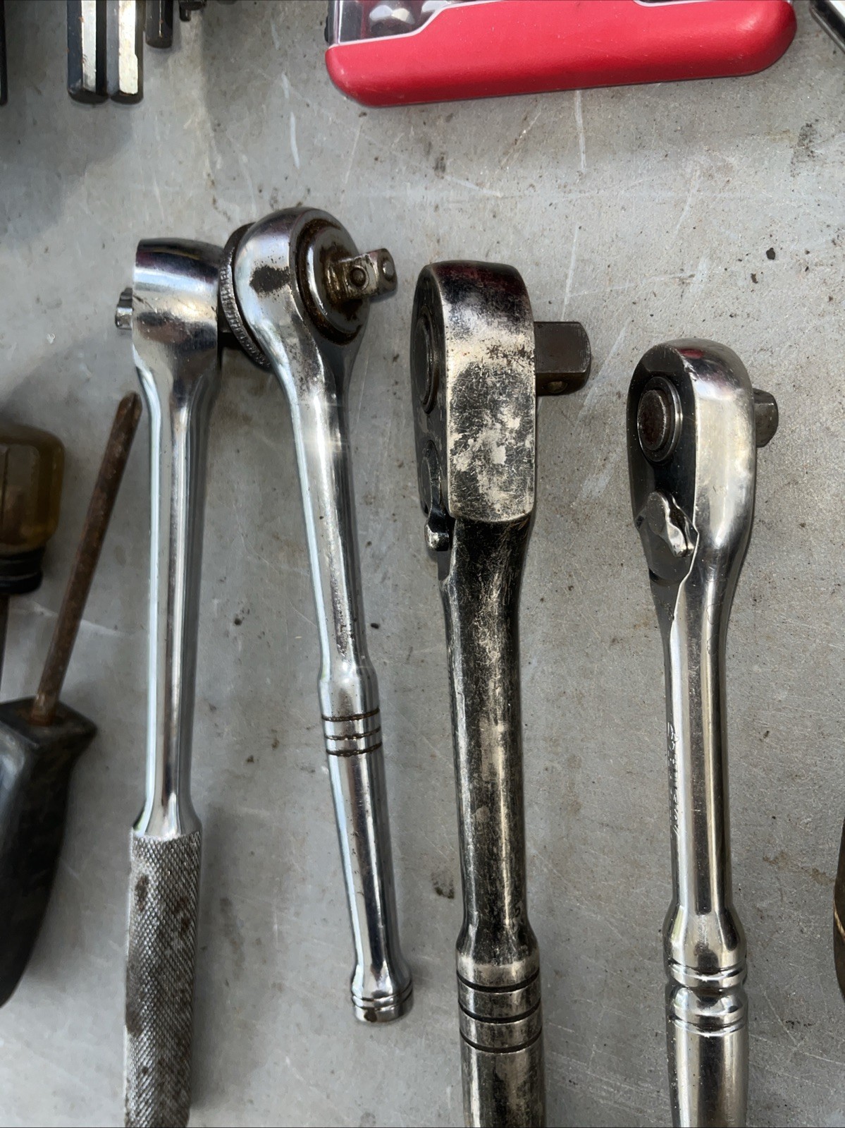 Lot of 49 Hand Tools Husky Tool Company Ratchet Screwdriver Utility Knives Allen