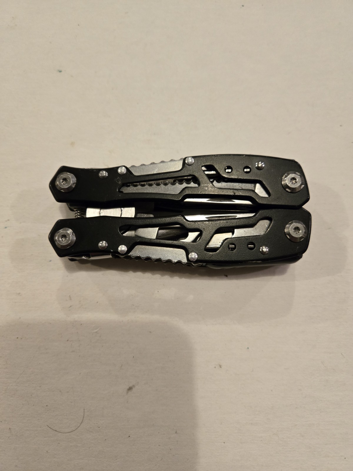 Fangfo 14-in-1 Multitool Everyday, Outdoor, Survival, Camping, Hunting & Hiking