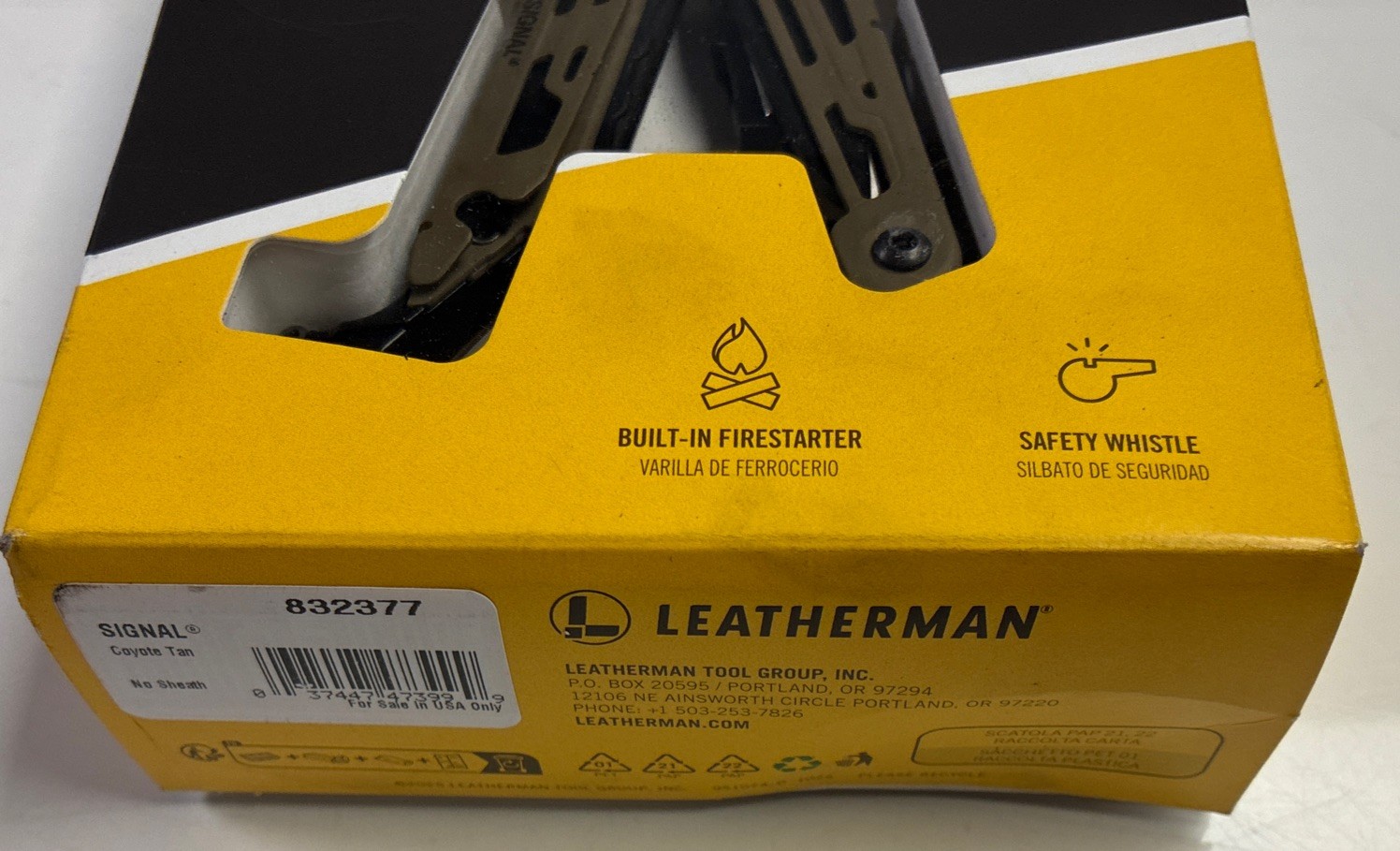 LEATHERMAN Signal 19-in-1 Multi-tool for Outdoors Camping Hiking Fishing DMG Box
