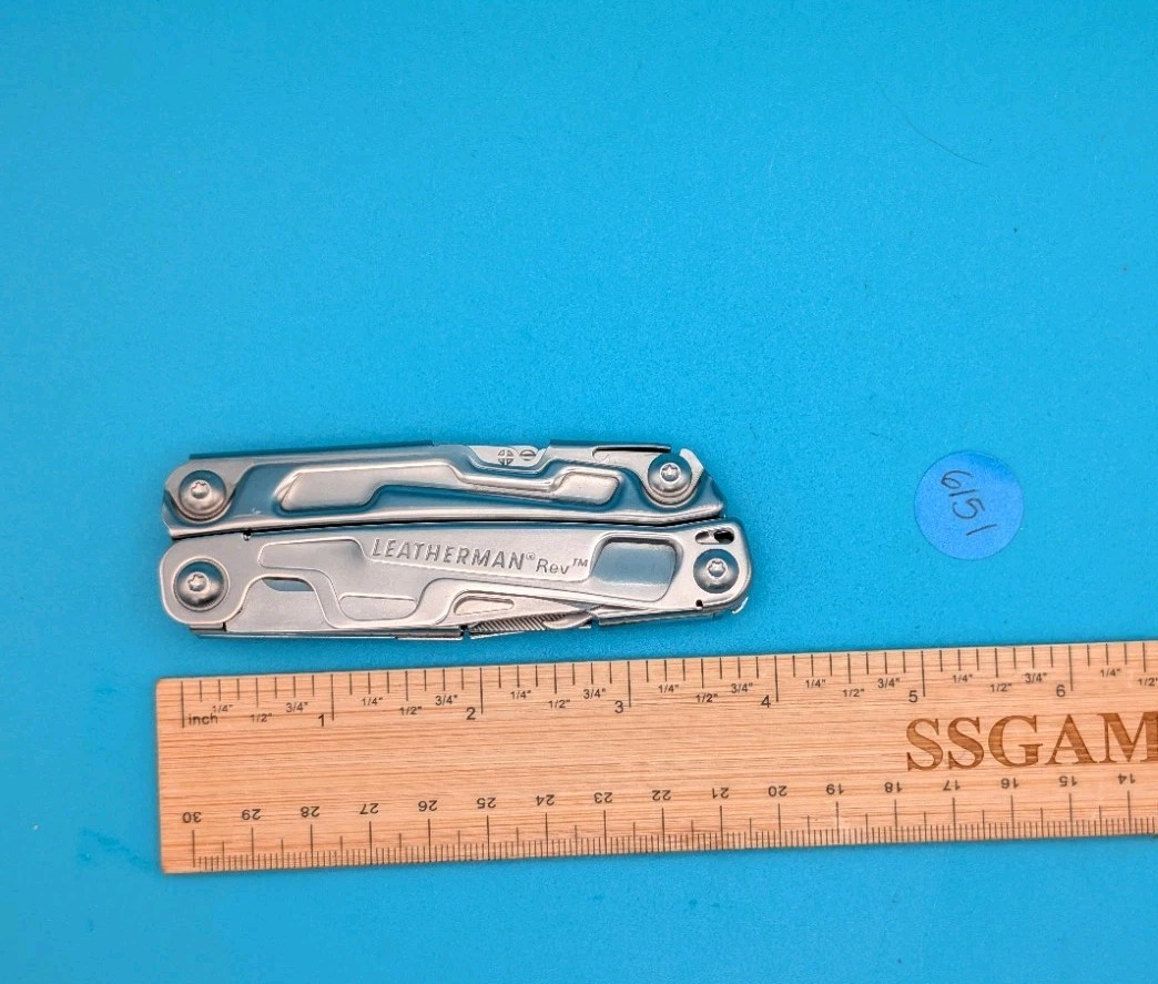 Leatherman Rev 3.8″ Multi-Tool, Stainless!