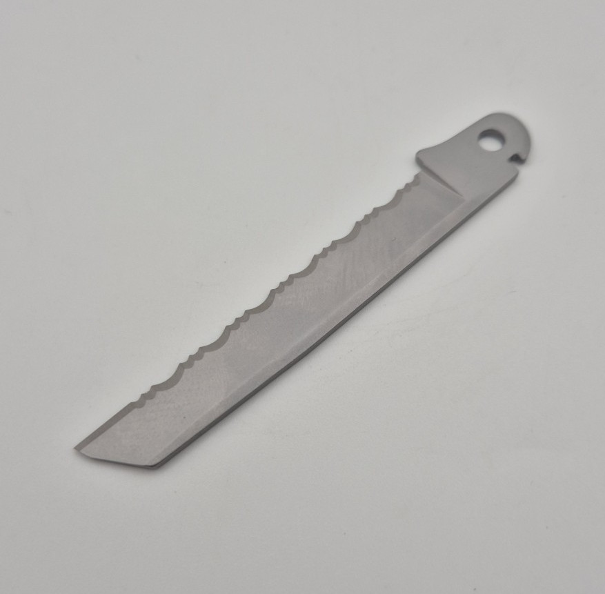 Leatherman Super Tool 300 – 420HC Serrated Knife – New Genuine Mod Part