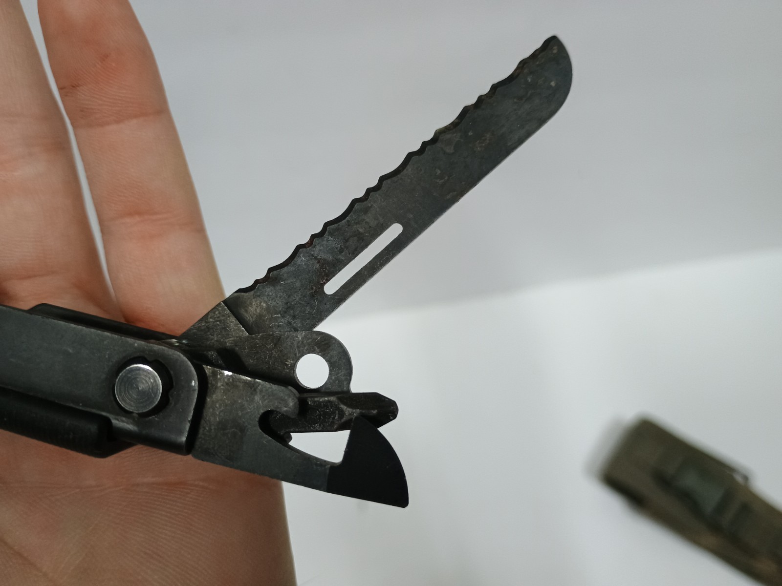 Gerber MP600 Multi Tool Multi plier Military Issue Black Camo Sheath w/Allen Key