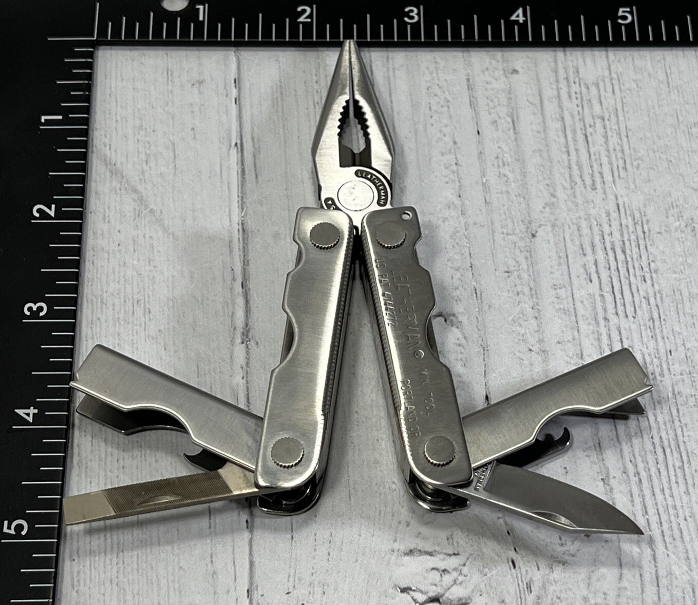 Leatherman The Original 1997 Mini-Tool New in Box Rare Retired New NOS Read