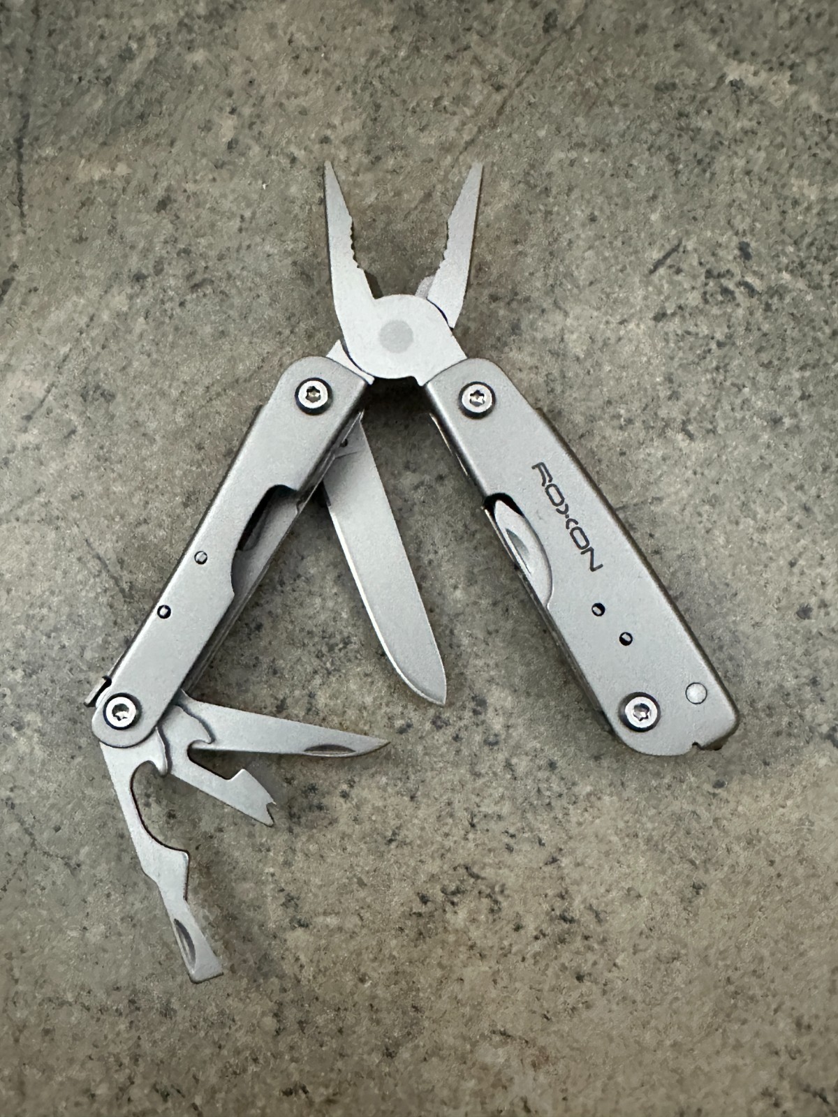 Roxon M2 14-in-1 Mini Multitool – 14 Tools – M2