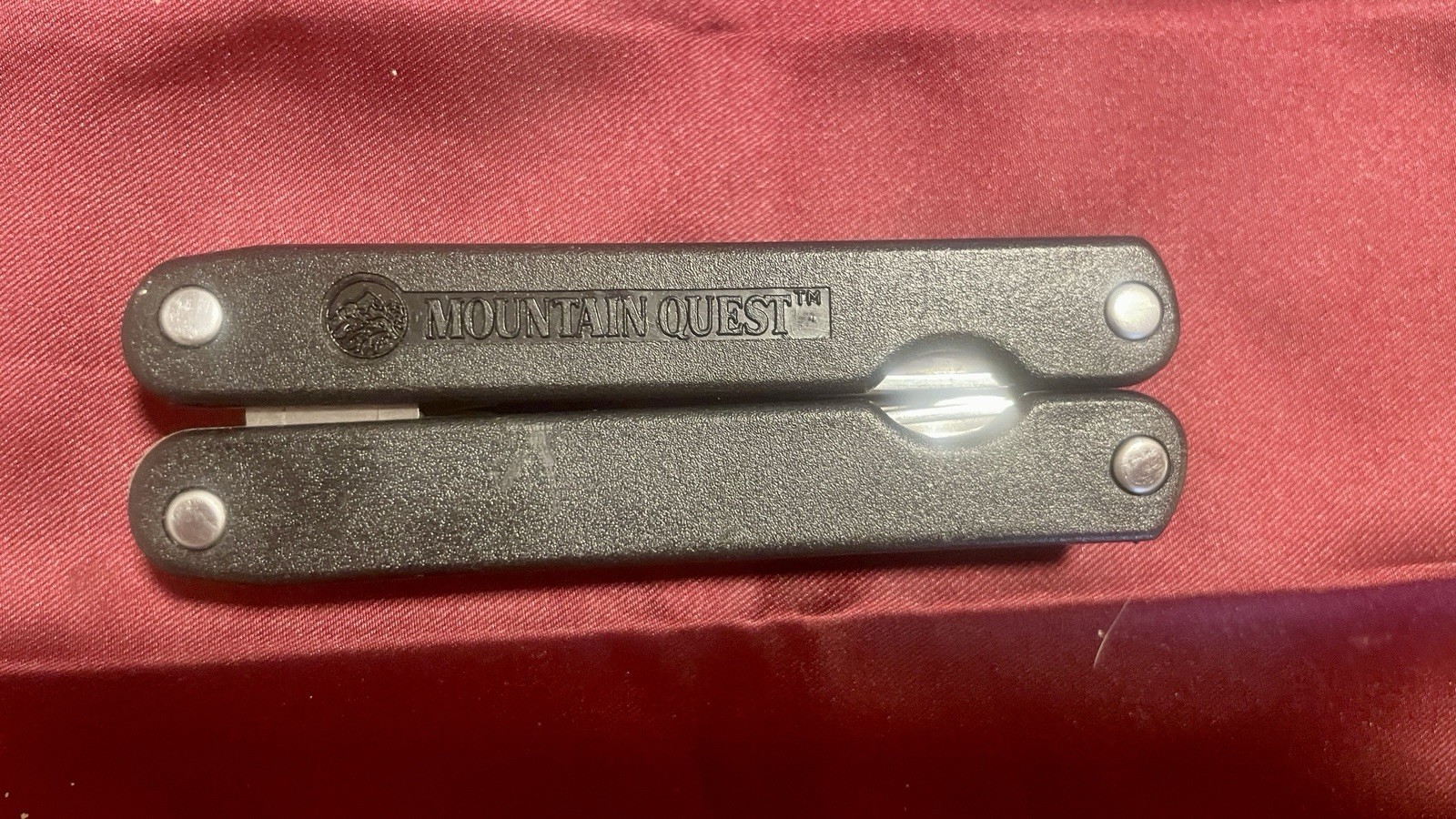 Multi Tool Mountain Quest Stainless Steel Utility Tool