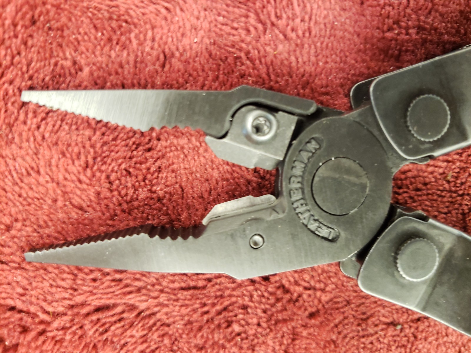 🔪 Leatherman Black Rebar Multi Tool Factory Serviced