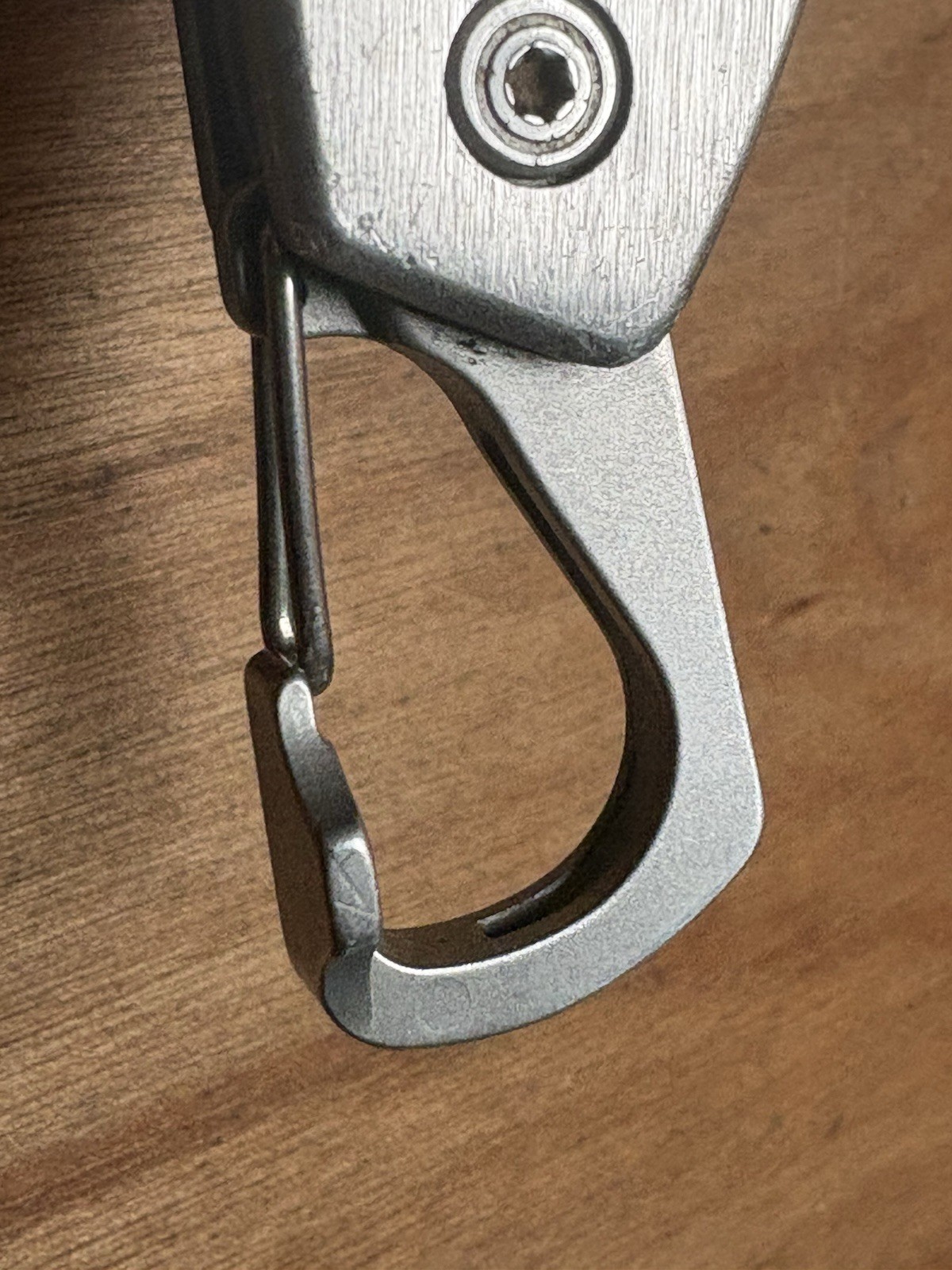 Leatherman C303 420HC Combo Blade Liner Lock Aluminum Handle Carabiner GREAT!