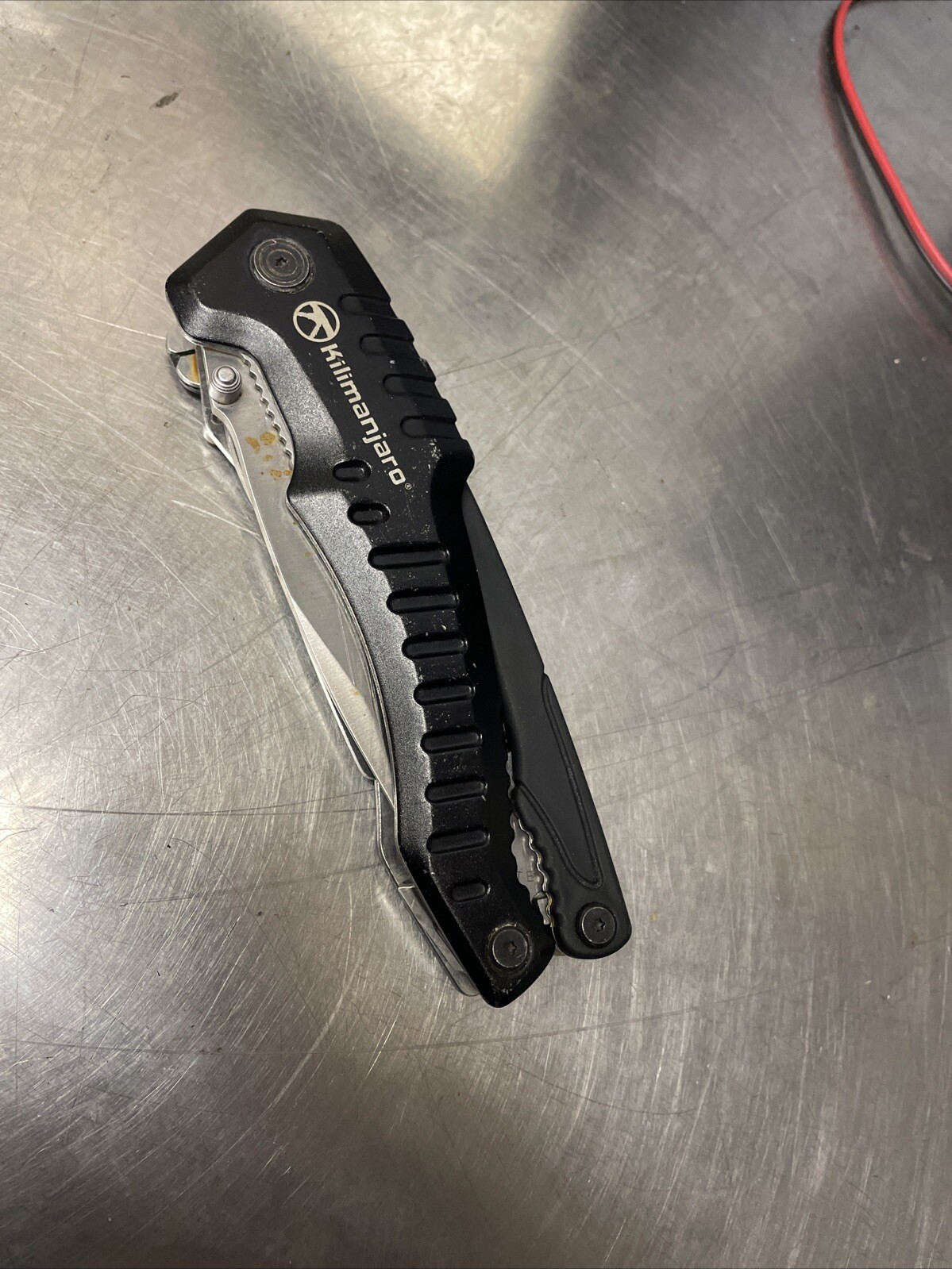 NEW KILIMANJARO MAGNUS MULTI TOOL PLIERS SAW KNIFE