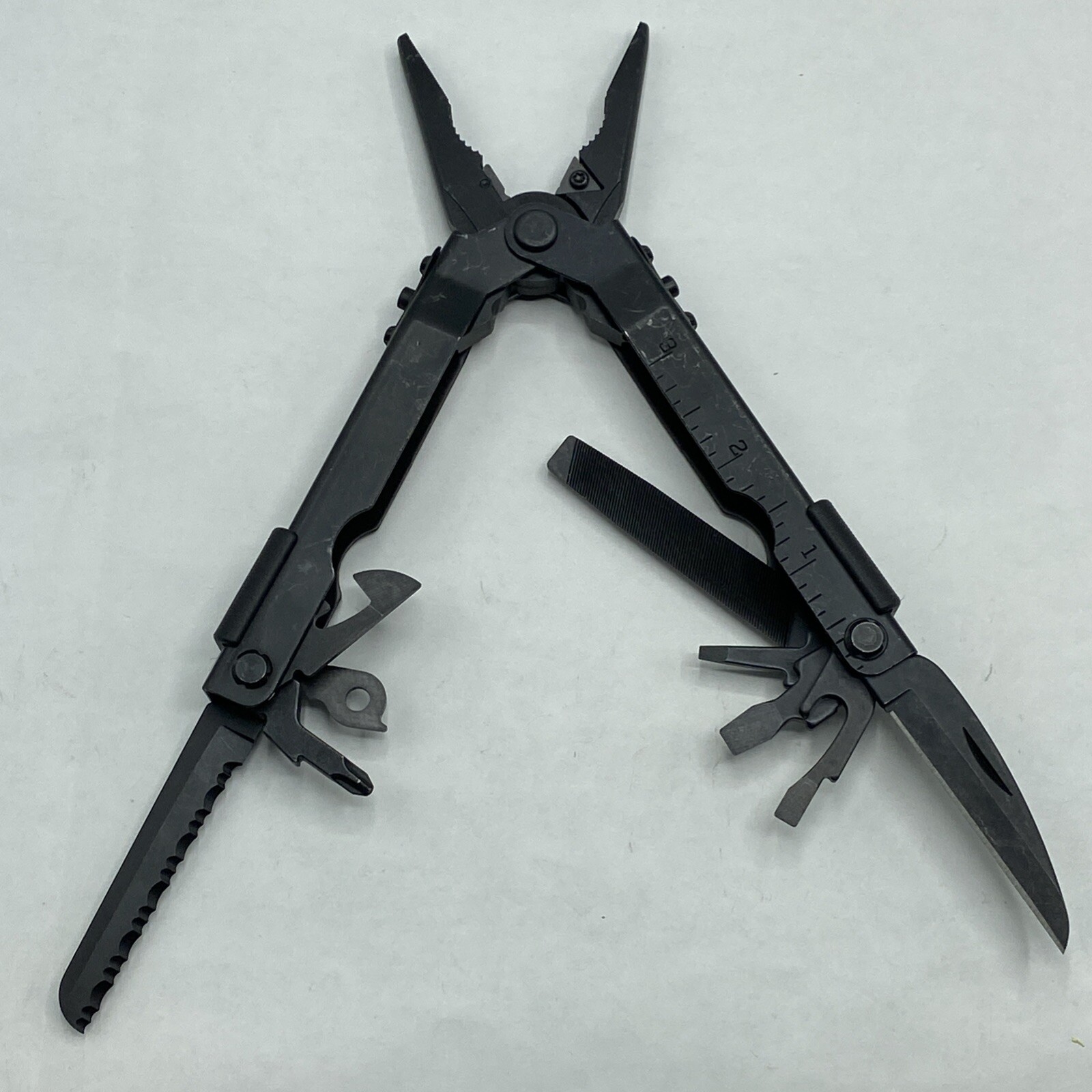 Gerber MP 600, Carbide Cutters, Needlenose – Black