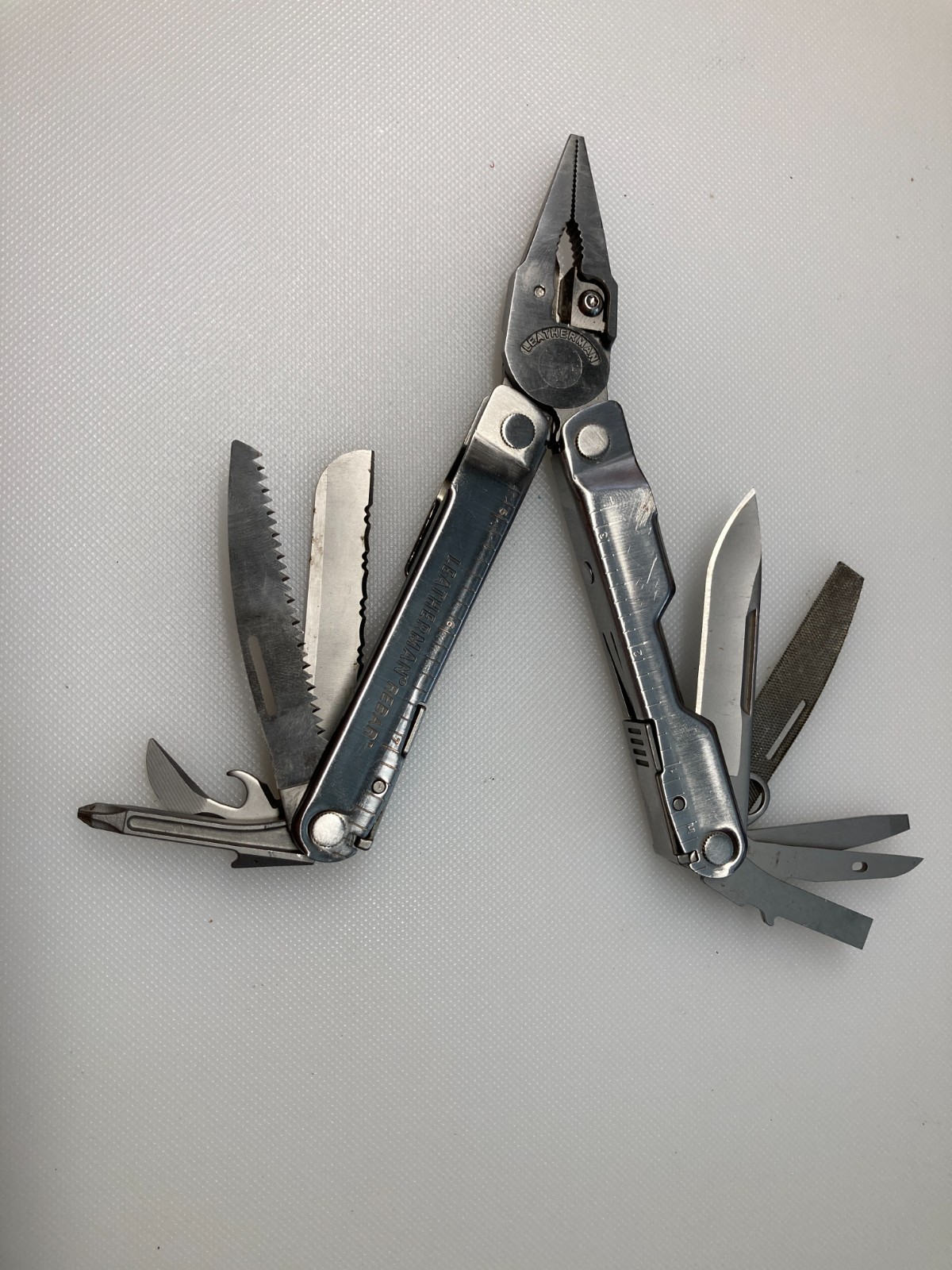 Leatherman REBAR Multi-Tool (A)