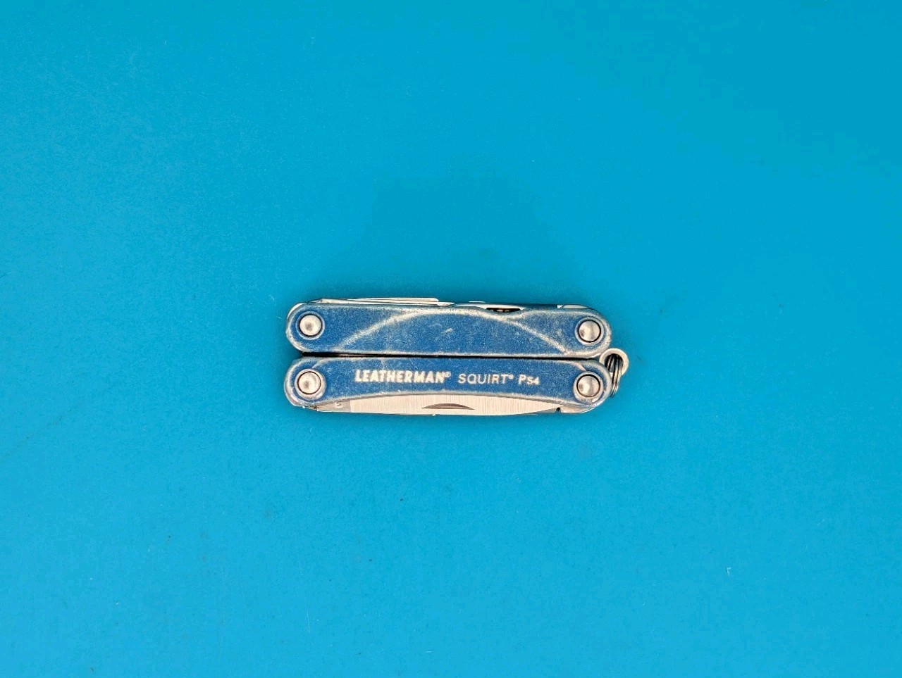 Leatherman SQUIRT PS4 Multi-Tool With Pliers Scissors Knife BLUE!