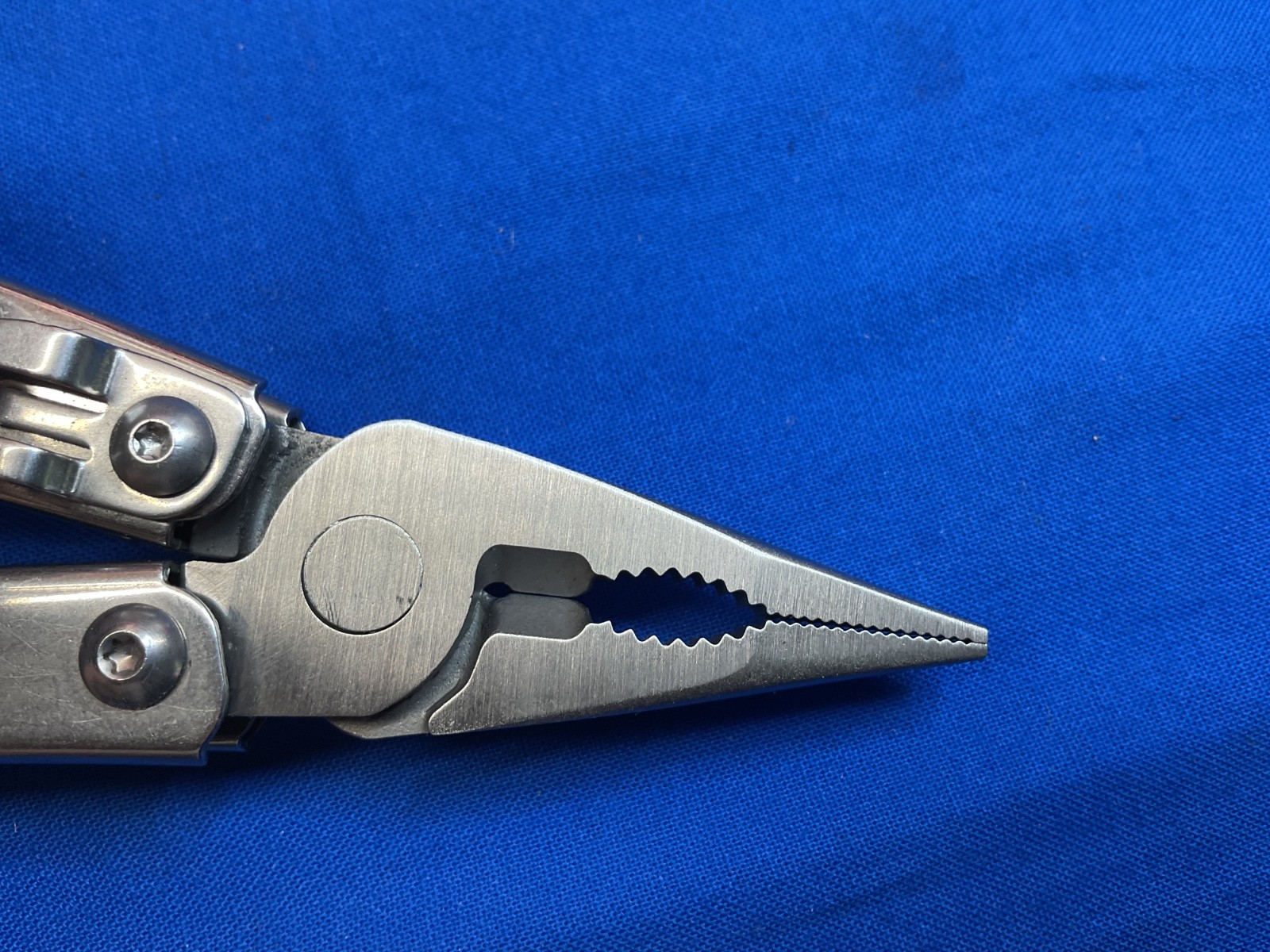 Leatherman Wingman Multi Tool Knife Pliers Camping Hunting Hiking 2022 Date Code