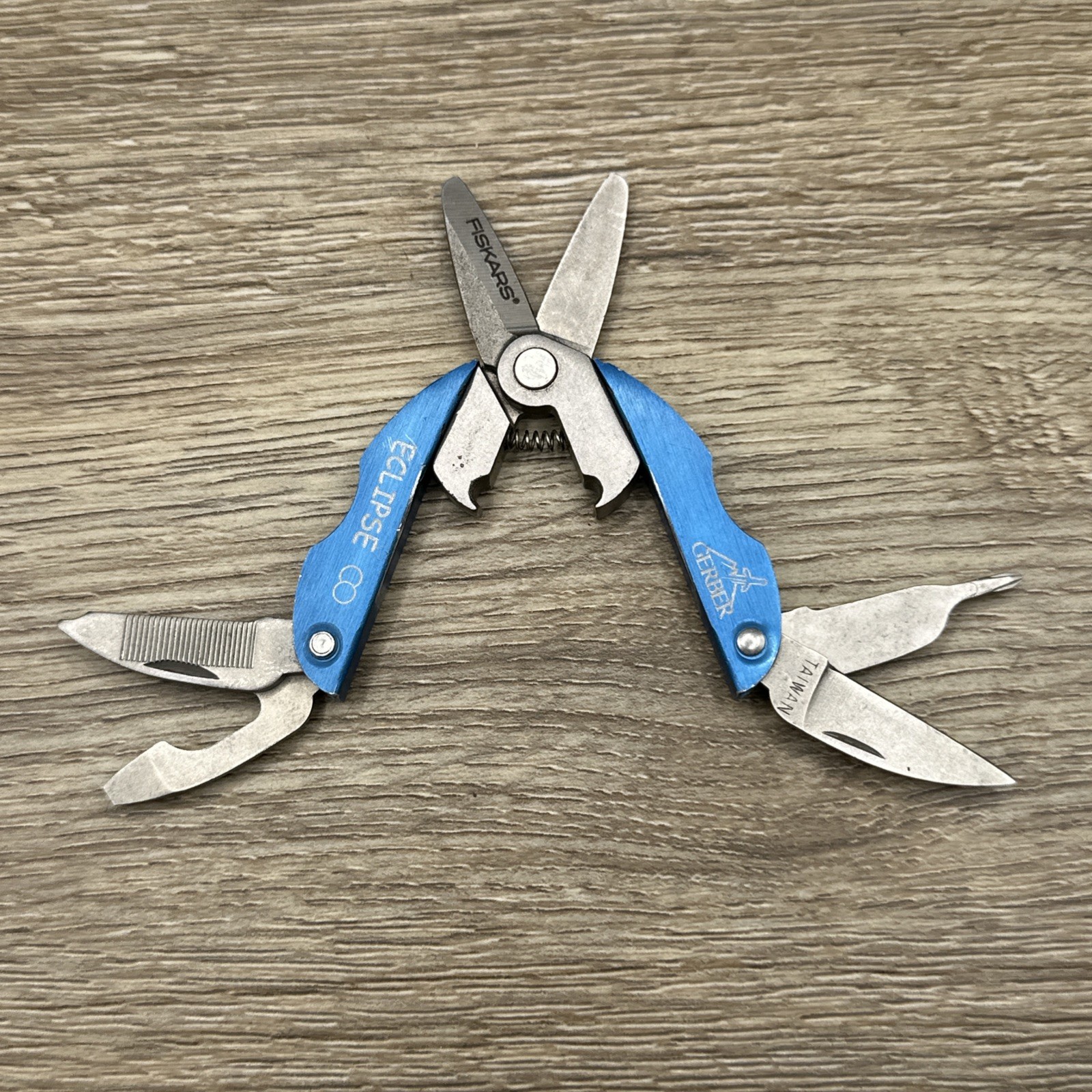 Gerber Eclipse Fiskars Multitool Scissors File Knife Screwdriver Bottle Opener