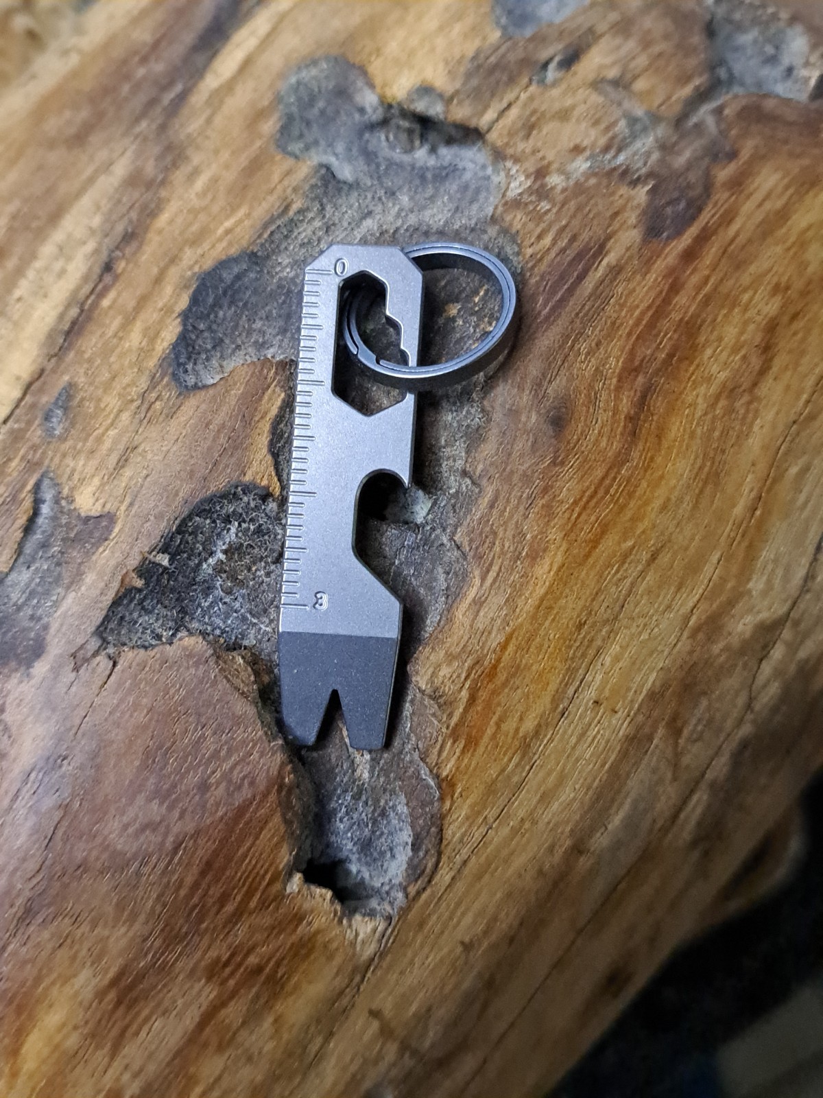 MINIMALIST EDC TITANIUM KEYCHAIN MULTI-TOOL BOTTLE OPENER