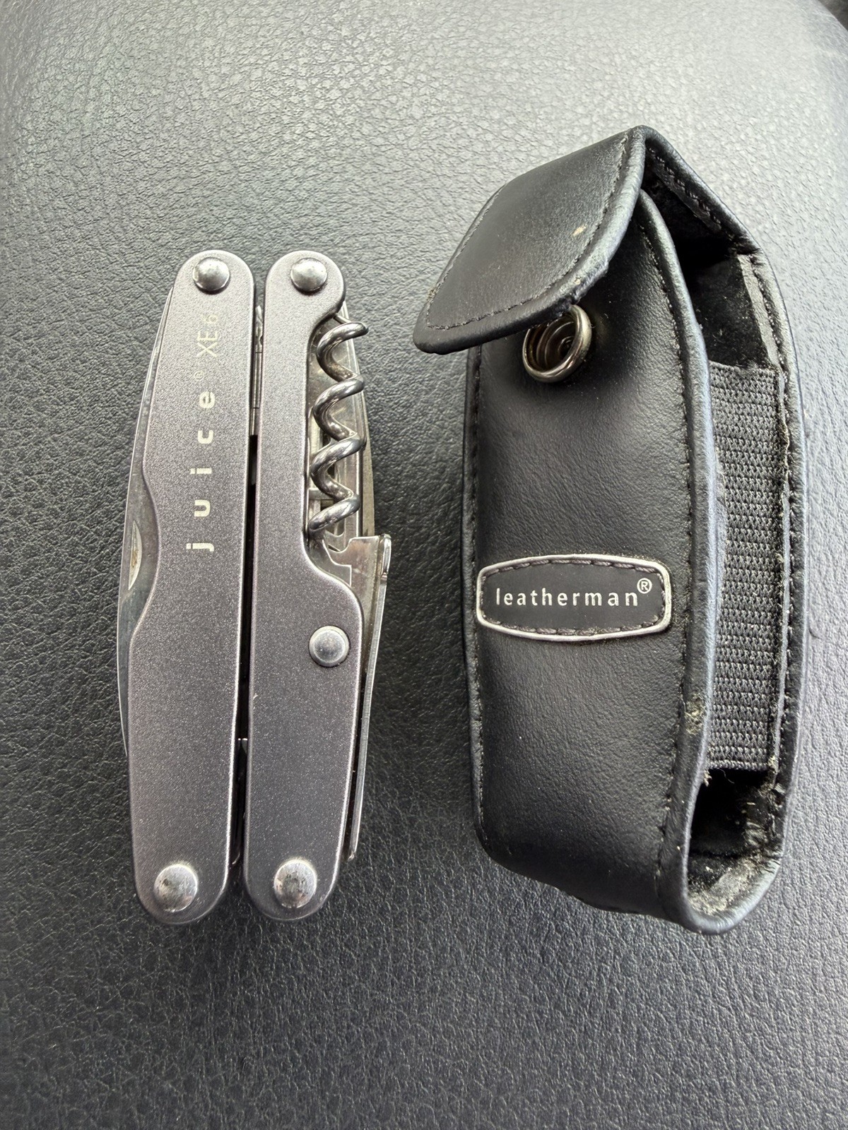 1 Leatherman XE6 JUICE Multi Tool RARE with Carey case pouch