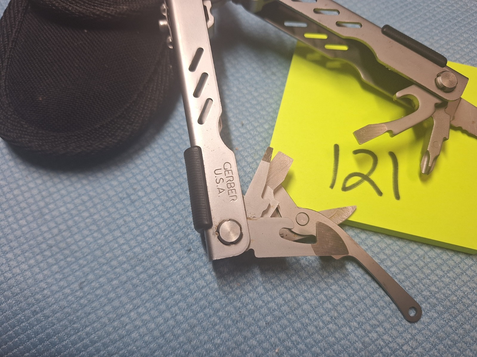 1 Gerber Multi Tool U.S.A. Fishing Camping NICE lot 121