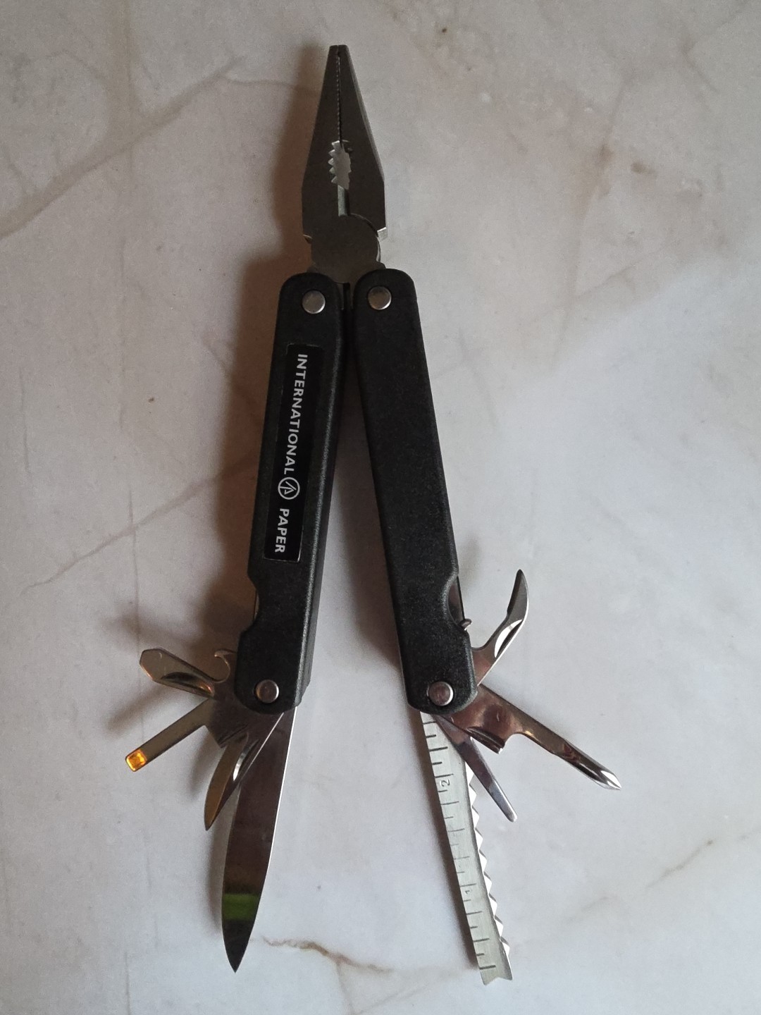 Barlow Multi-Tool with Various Attachments