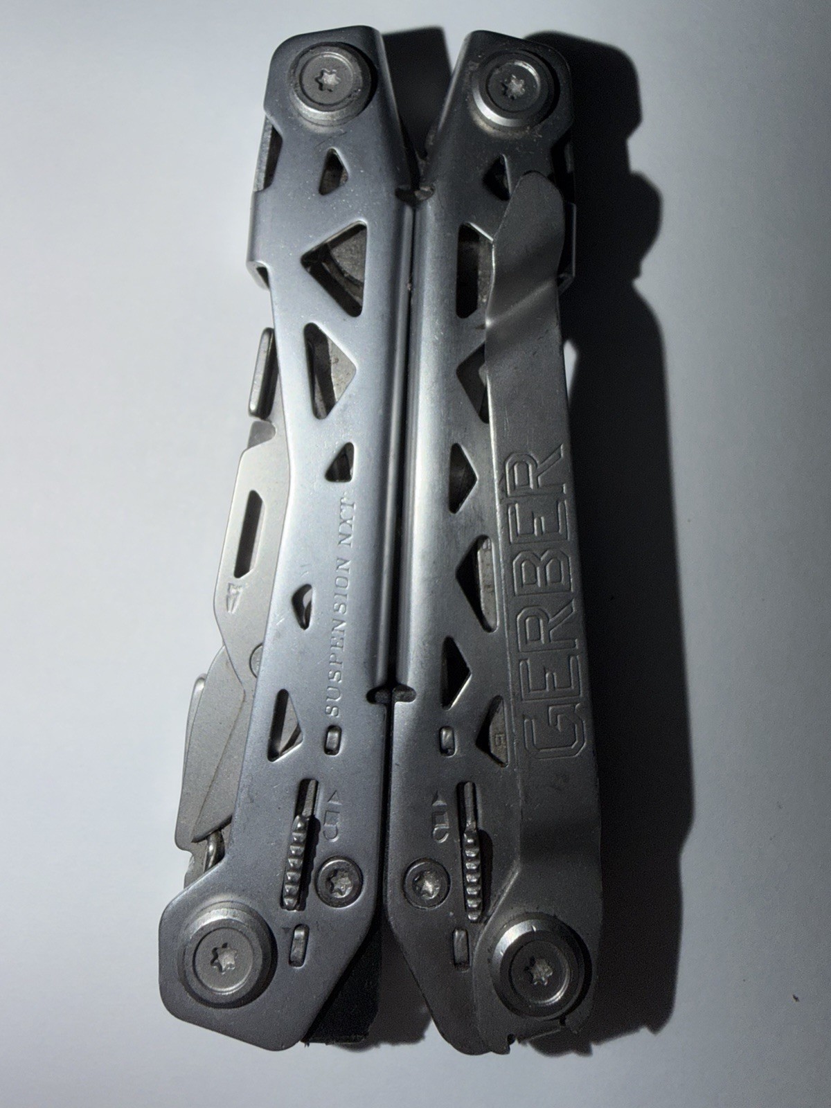 Gerber Suspension NXT 15-in-1 Stainless Steel Multi-Tool Pocket Clip Knife