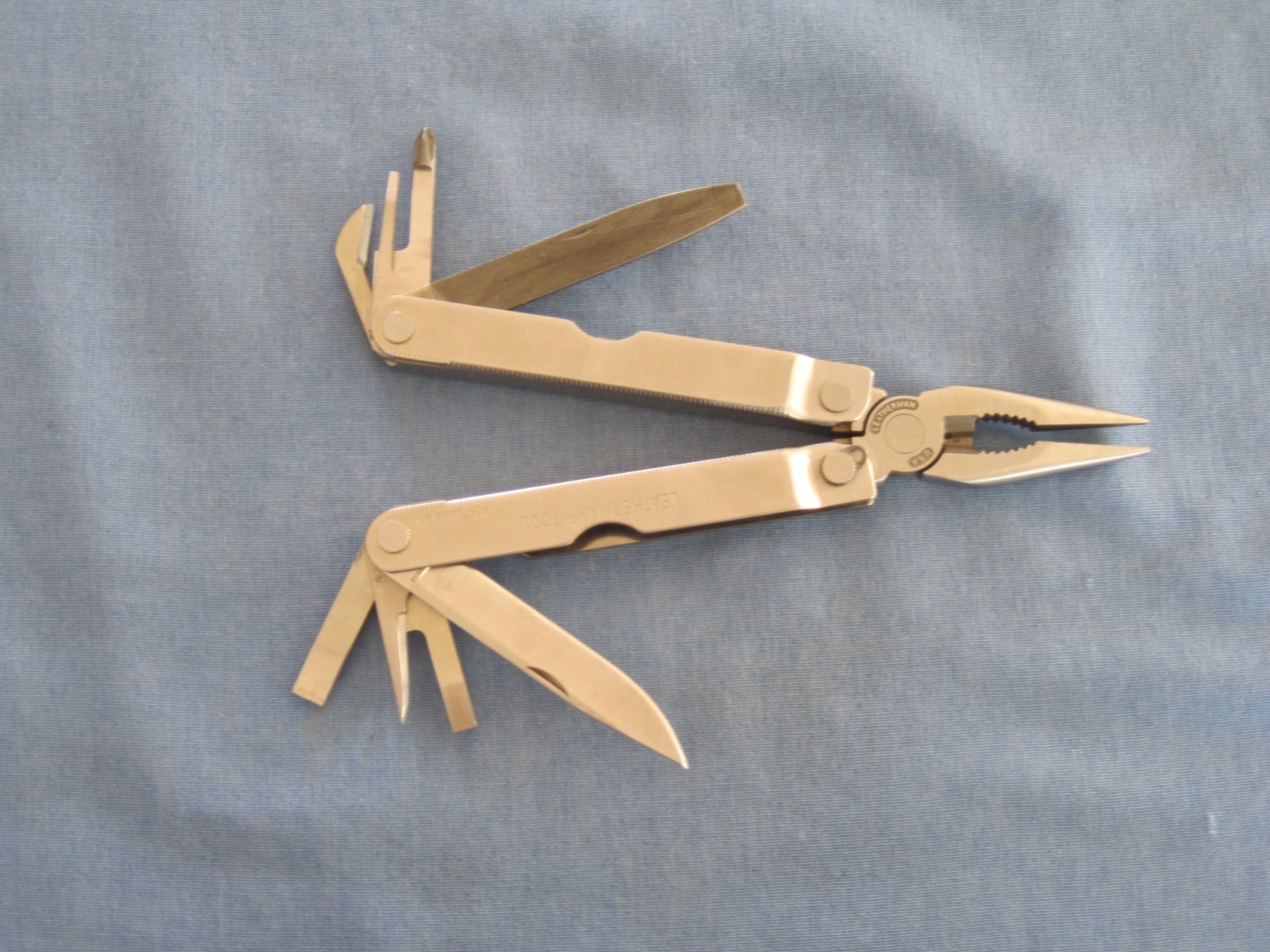 LEATHERMAN PST 97 SURVIVAL TOOL WITH TOOL ADAPTER & BIT SET