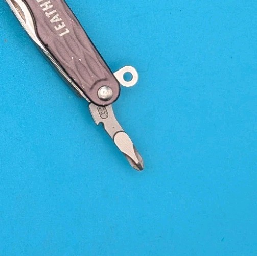 Leatherman Juice CS4 Multi Tool! Retired! Granite Gray!