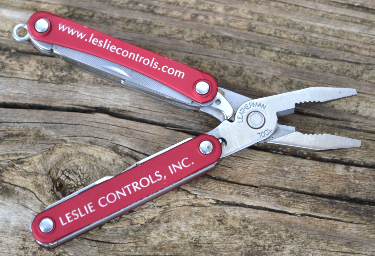 Genuine Leatherman Squirt PS4 Red Multitools Knife, Plier Multi-Tools–Excellent