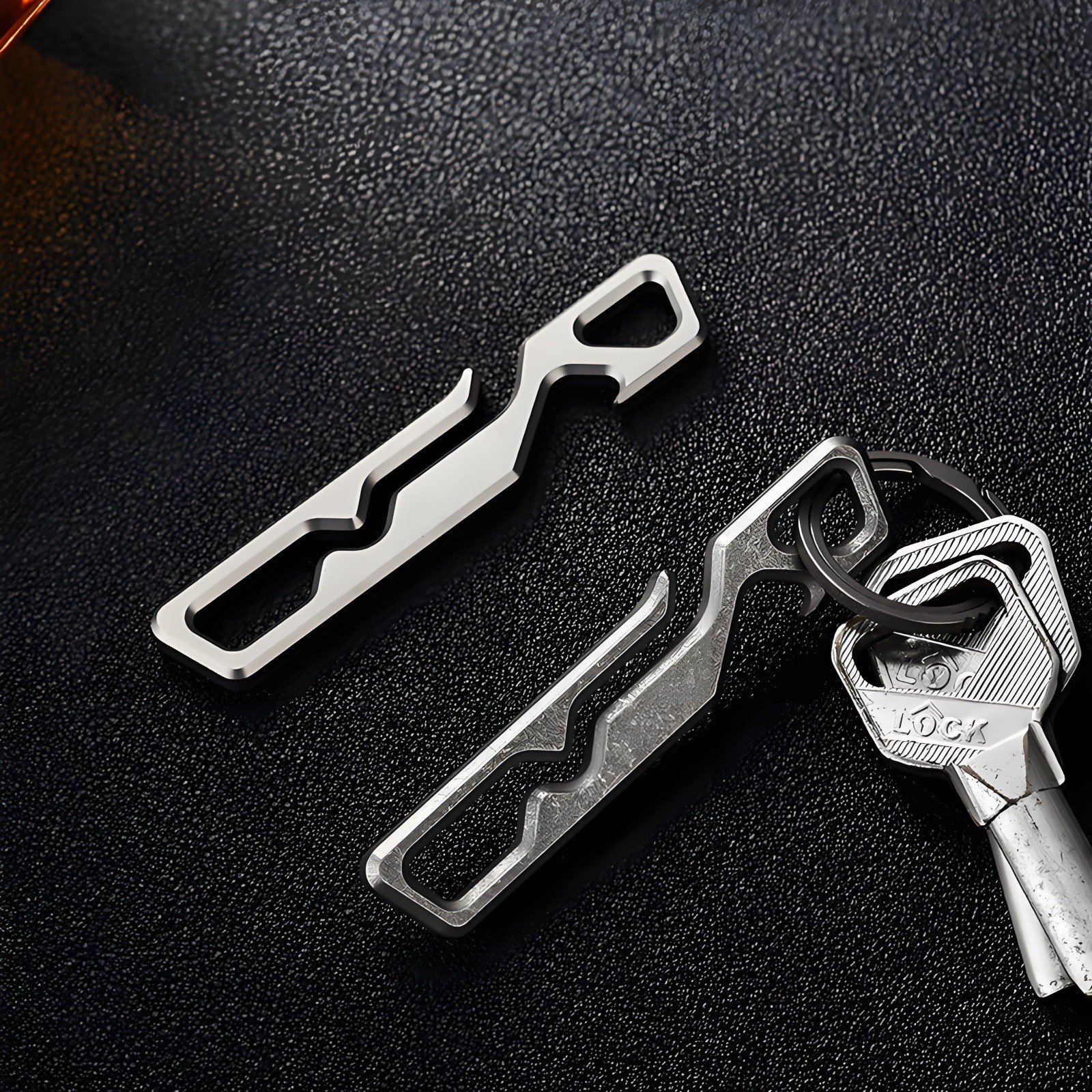 Titanium Alloy EDC Keychain Clip Multi-Tool Belt Hook Outdoor Gear lightweight