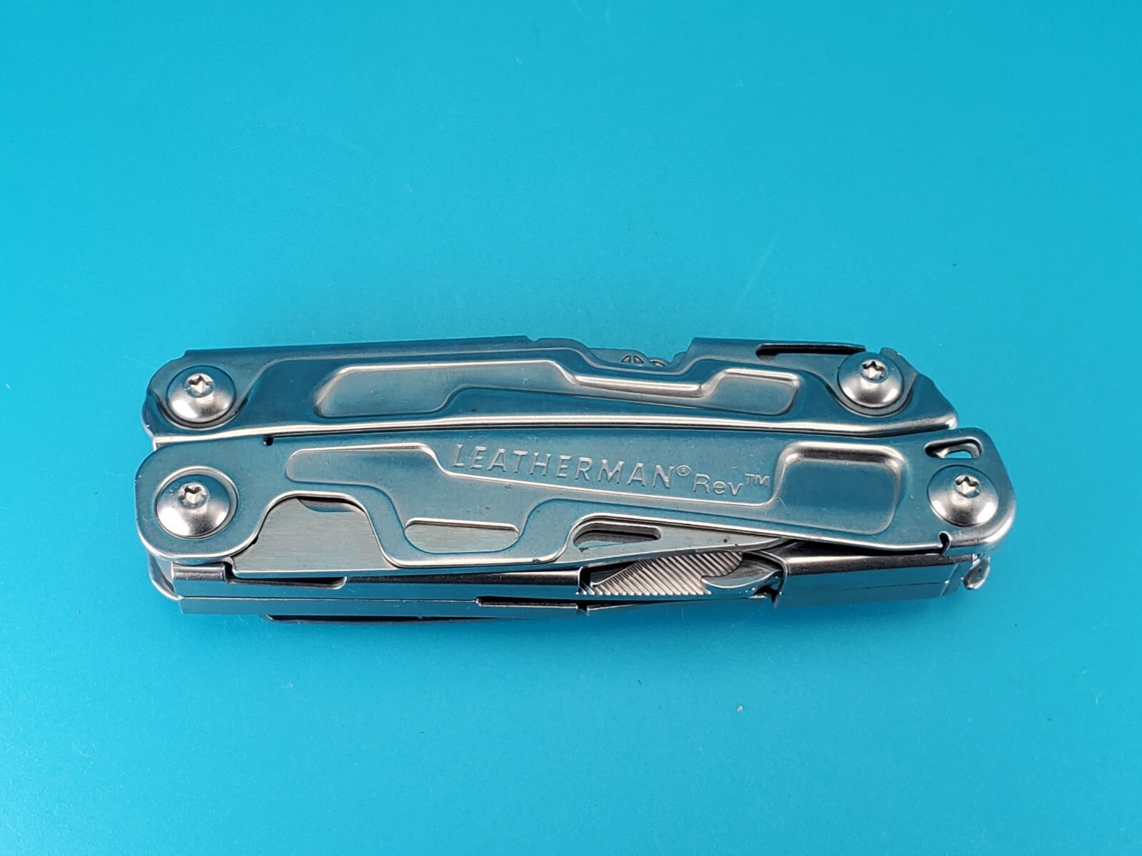 Leatherman Rev 3.8″ Multi-Tool, Stainless!