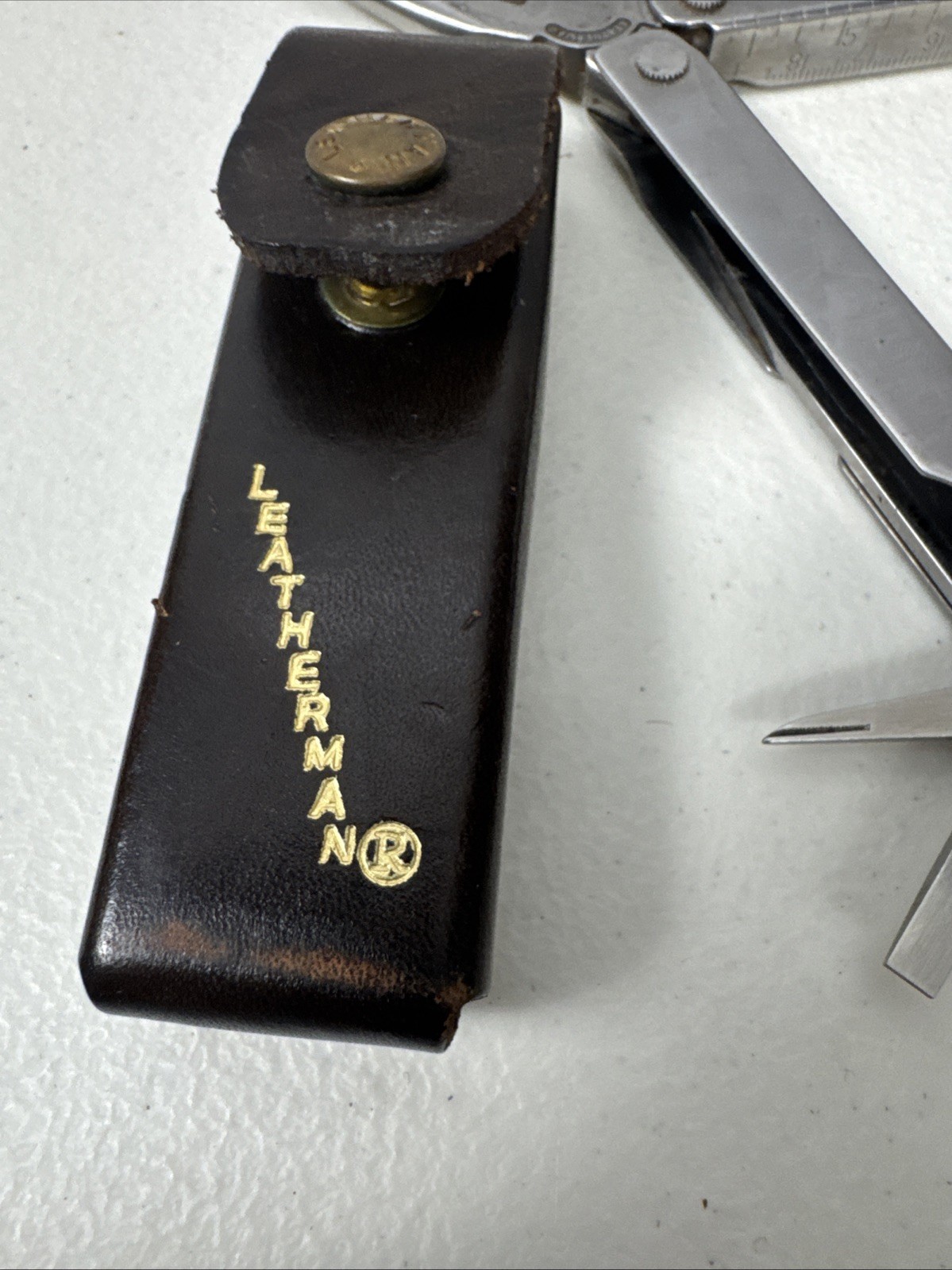 Leatherman Multi-Tool Portland OR TM 1325473 Vintage Pre 1992 & Leather Sheath