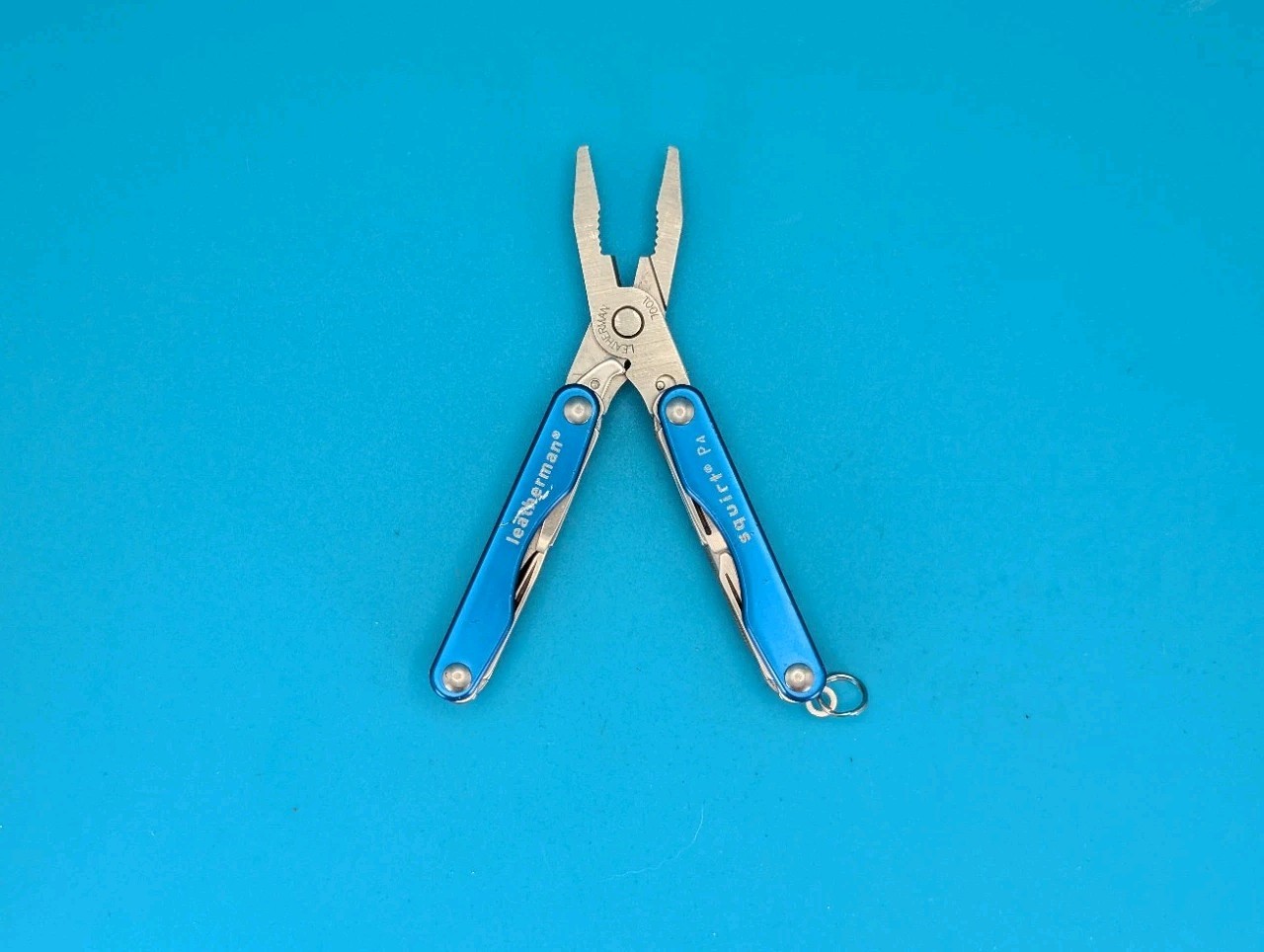 Leatherman Squirt P4 Multi-Tool, Key Ring, Retired, BLUE!