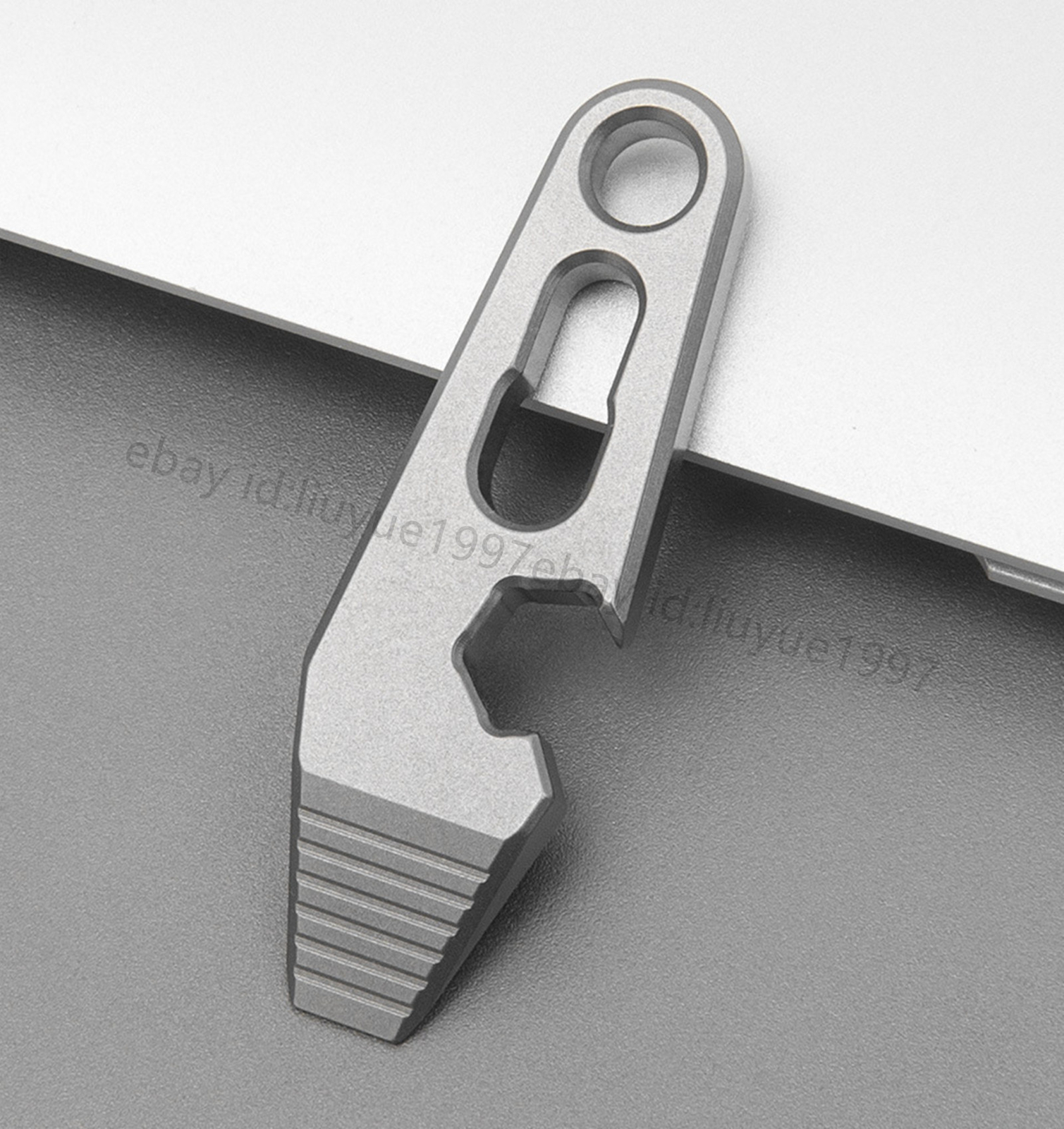 Mini Titanium Keychain Pry Bar Crowbar Necklace Pendant Pocket EDC Tool Outdoor
