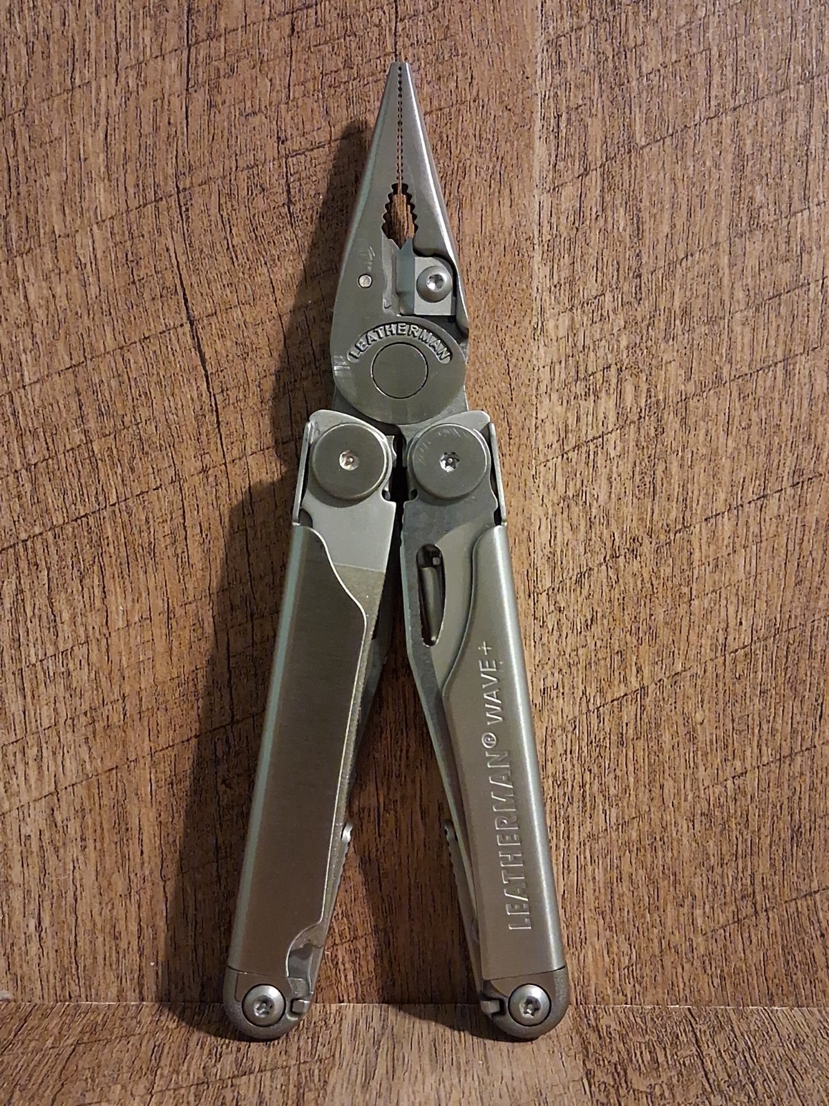 Leatherman Wave + Plus Multi-Tool MINT CONDITION – FAST SHIPPING