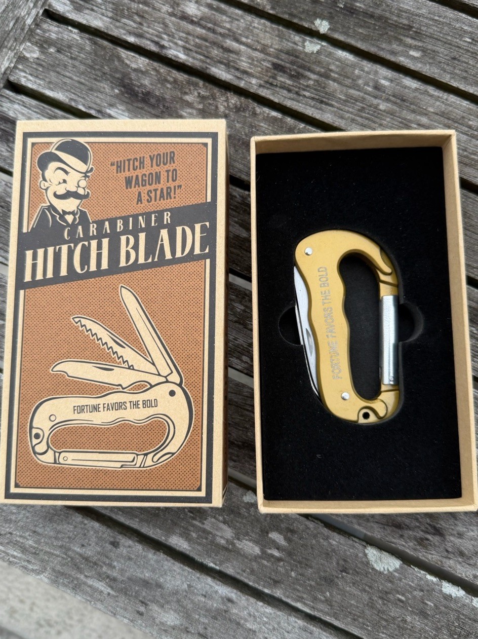 Trixie & Milo Hitch Blade Carabiner Multi Tool Knife Bottle Opener Boxed