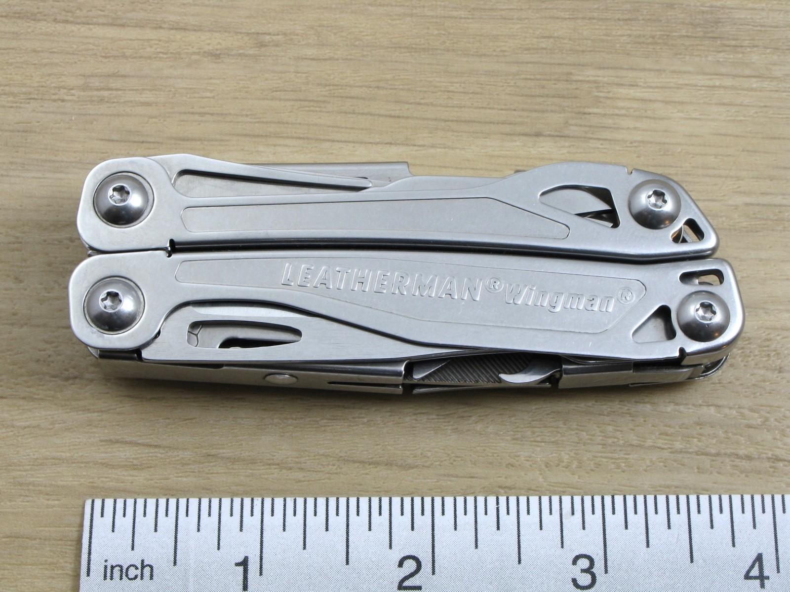 Leatherman Wingman Multi-Tool, Knife, Pliers, Stainless, USA – “SUFFOLK OEA”