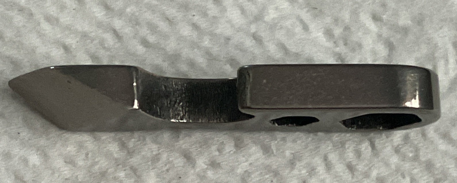 Claw 2.0 Multitool by Malboro & Kane – 40mm Grade 5 Titanium