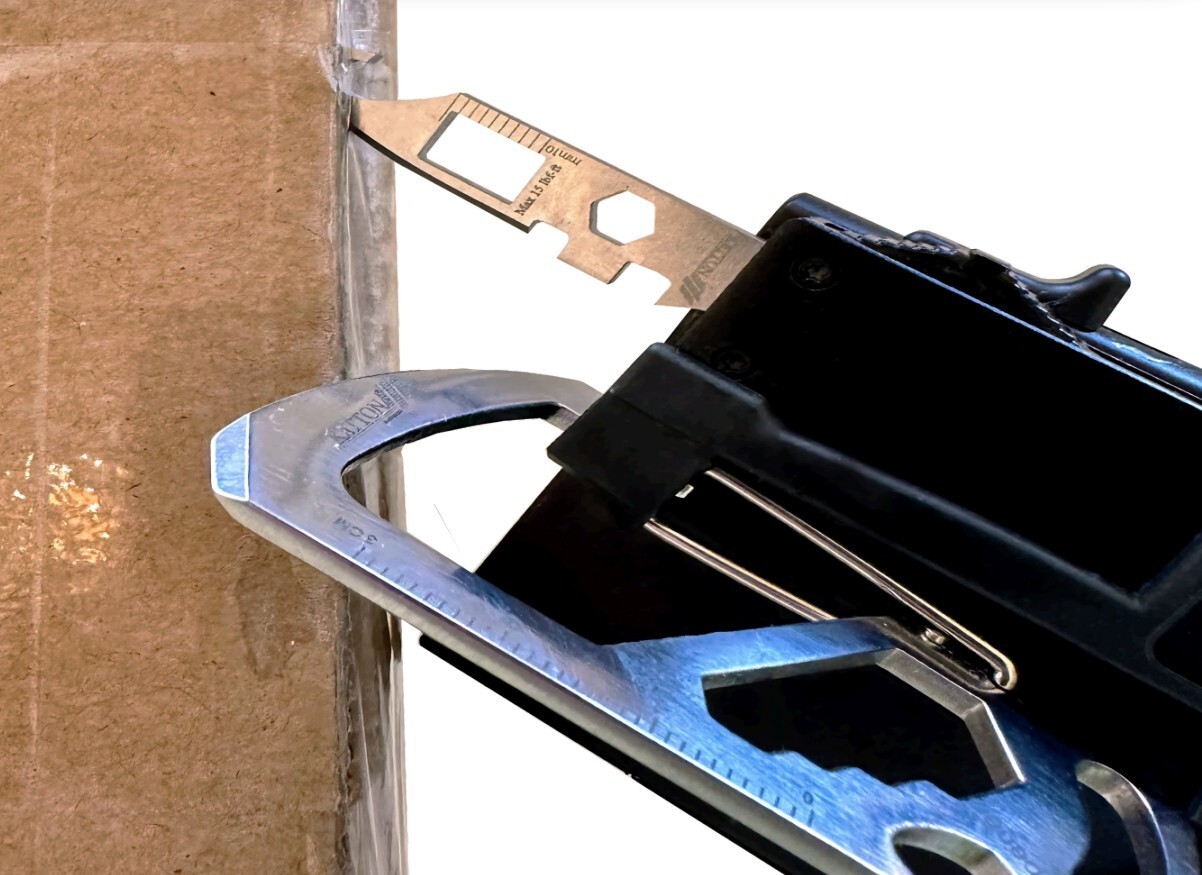 KaTTON EDC Multi Tool Wallet 30x Features Compact & Functional