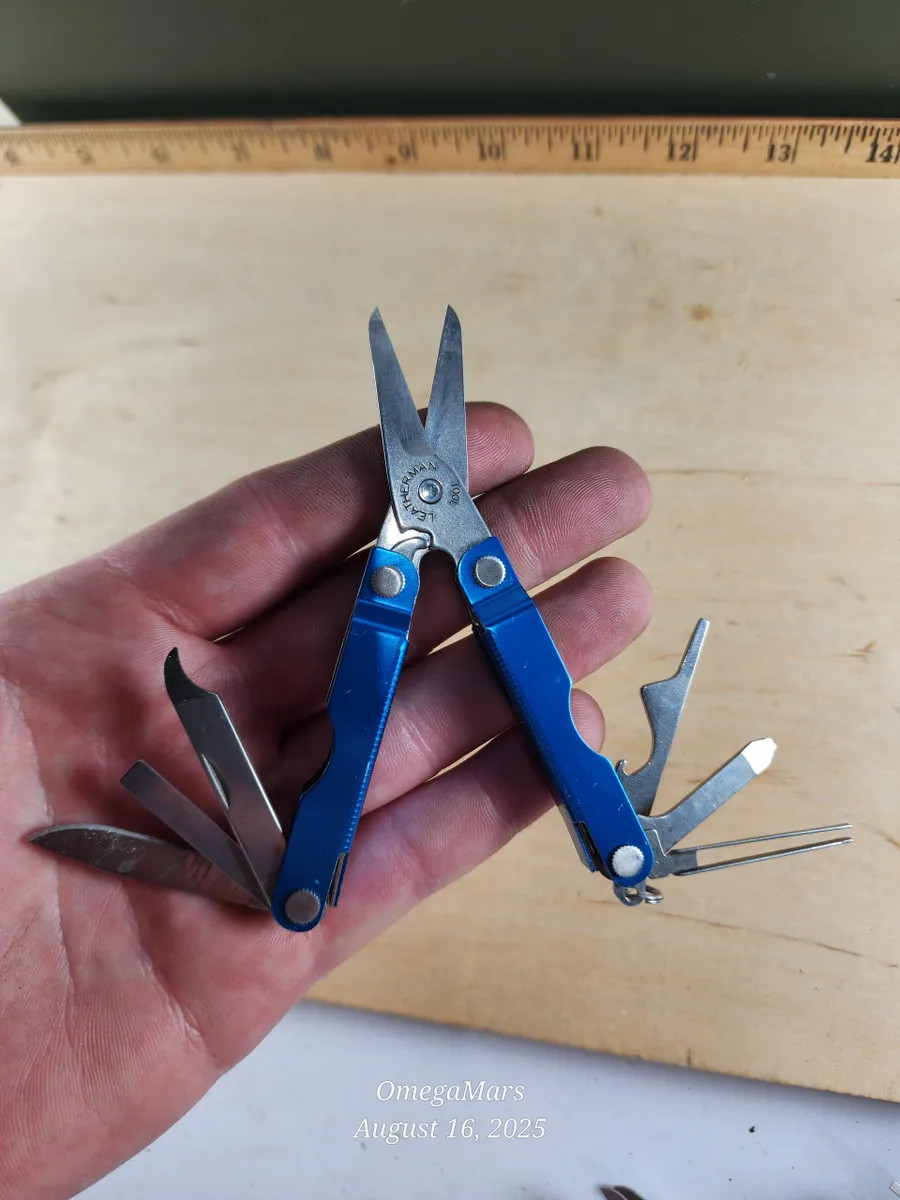 Leatherman Micra Blue #9 Light usage