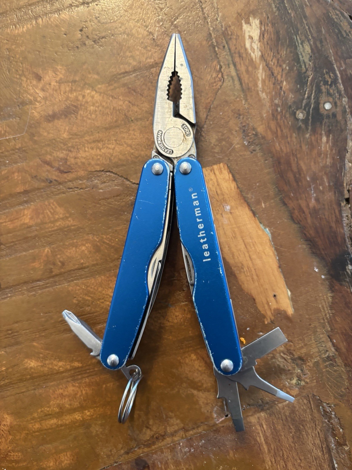 Leatherman Juice CS4 Blue multi-tool USA Retired 1