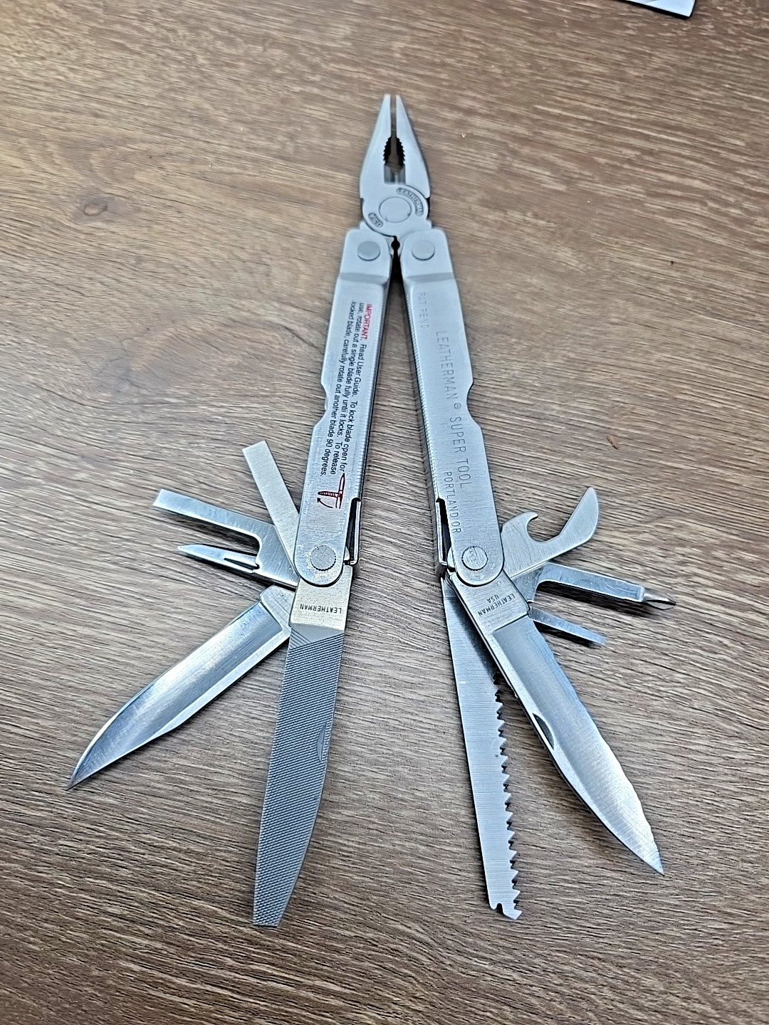 Vintage 1994 Leatherman Super Tool With Leather Sheath, 10 Folding Blades USA