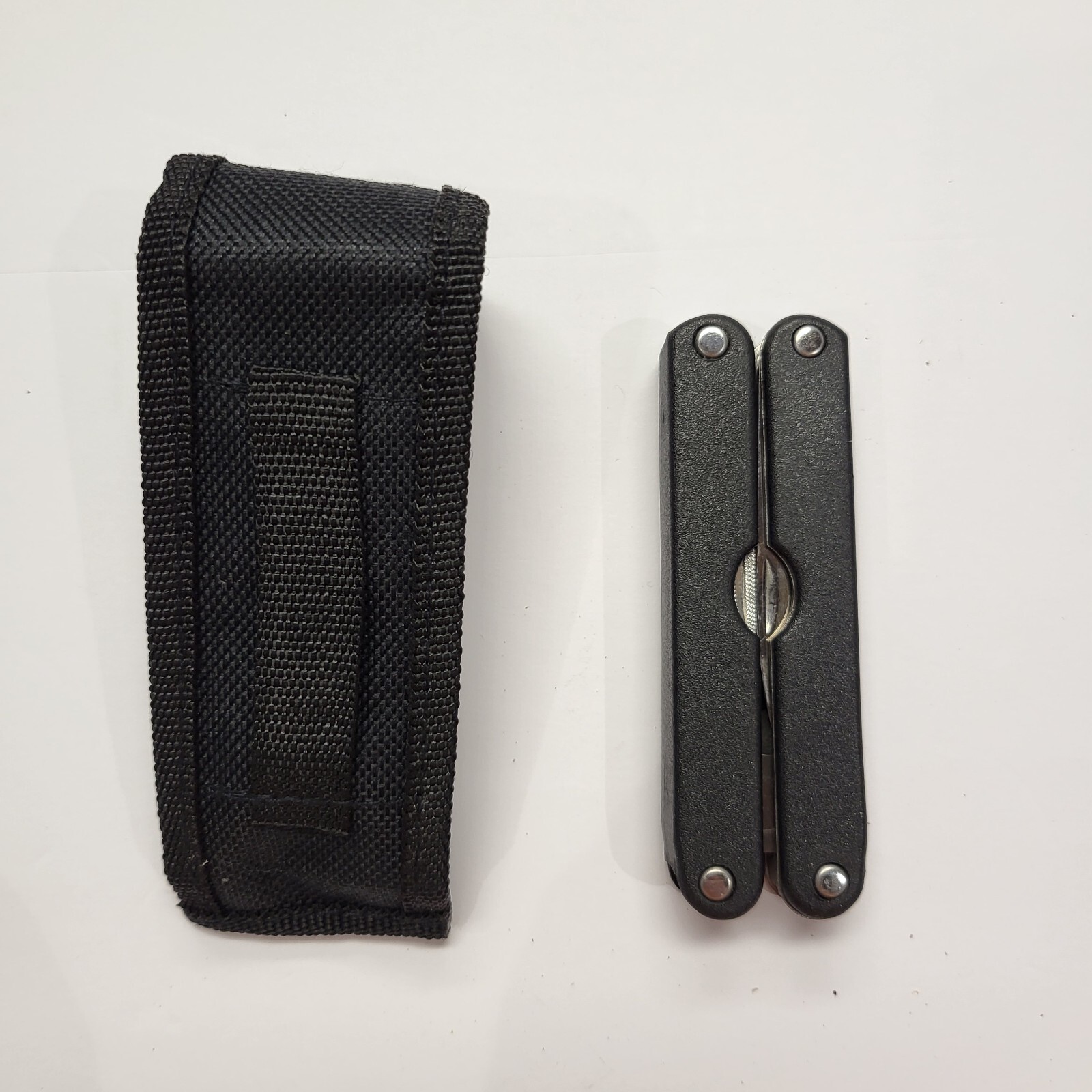 Mountain Quest Multitool w/ case Pliers Knife File Screwdriver Bottle Opener +